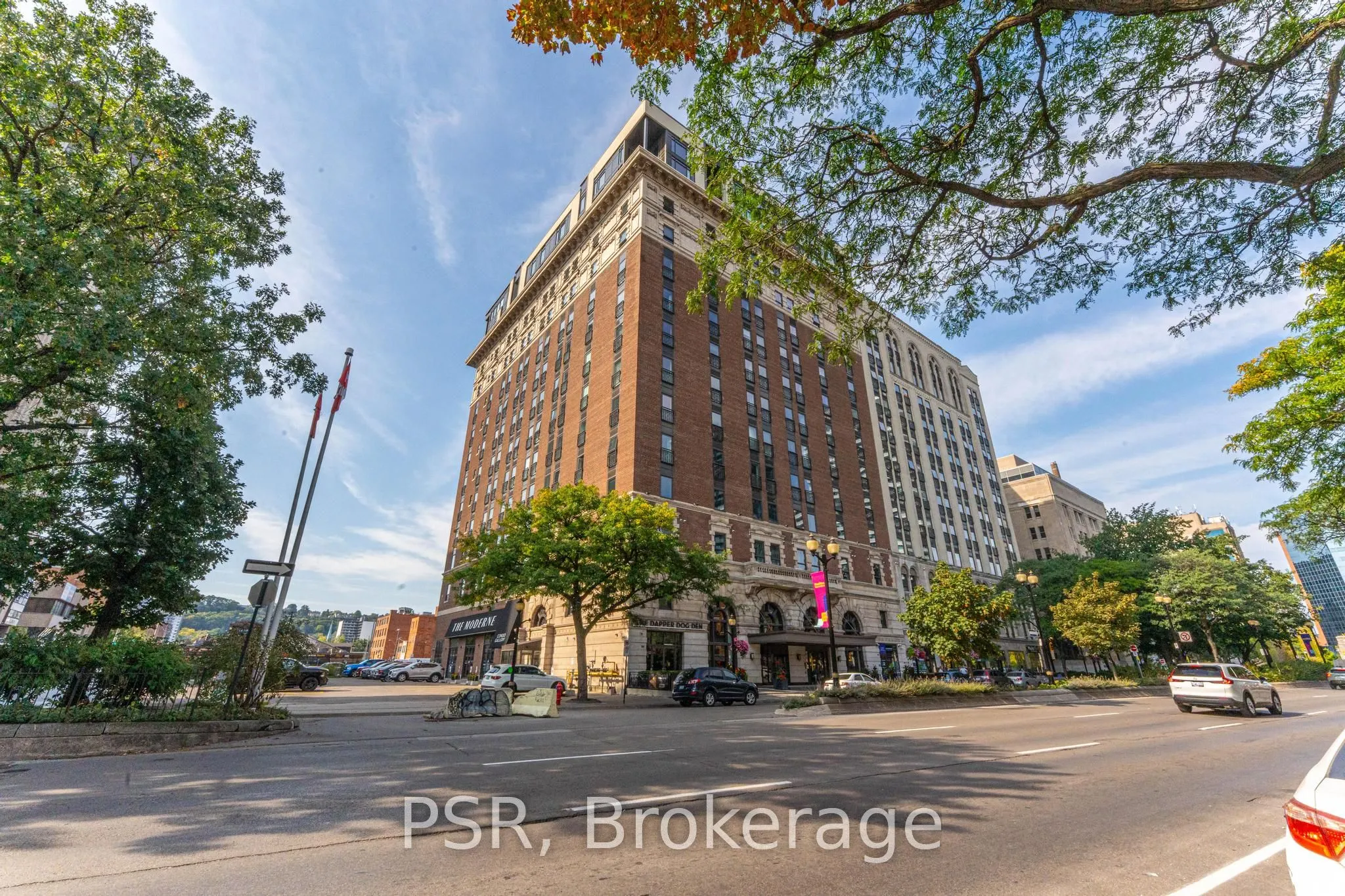 118 King Street E, #421