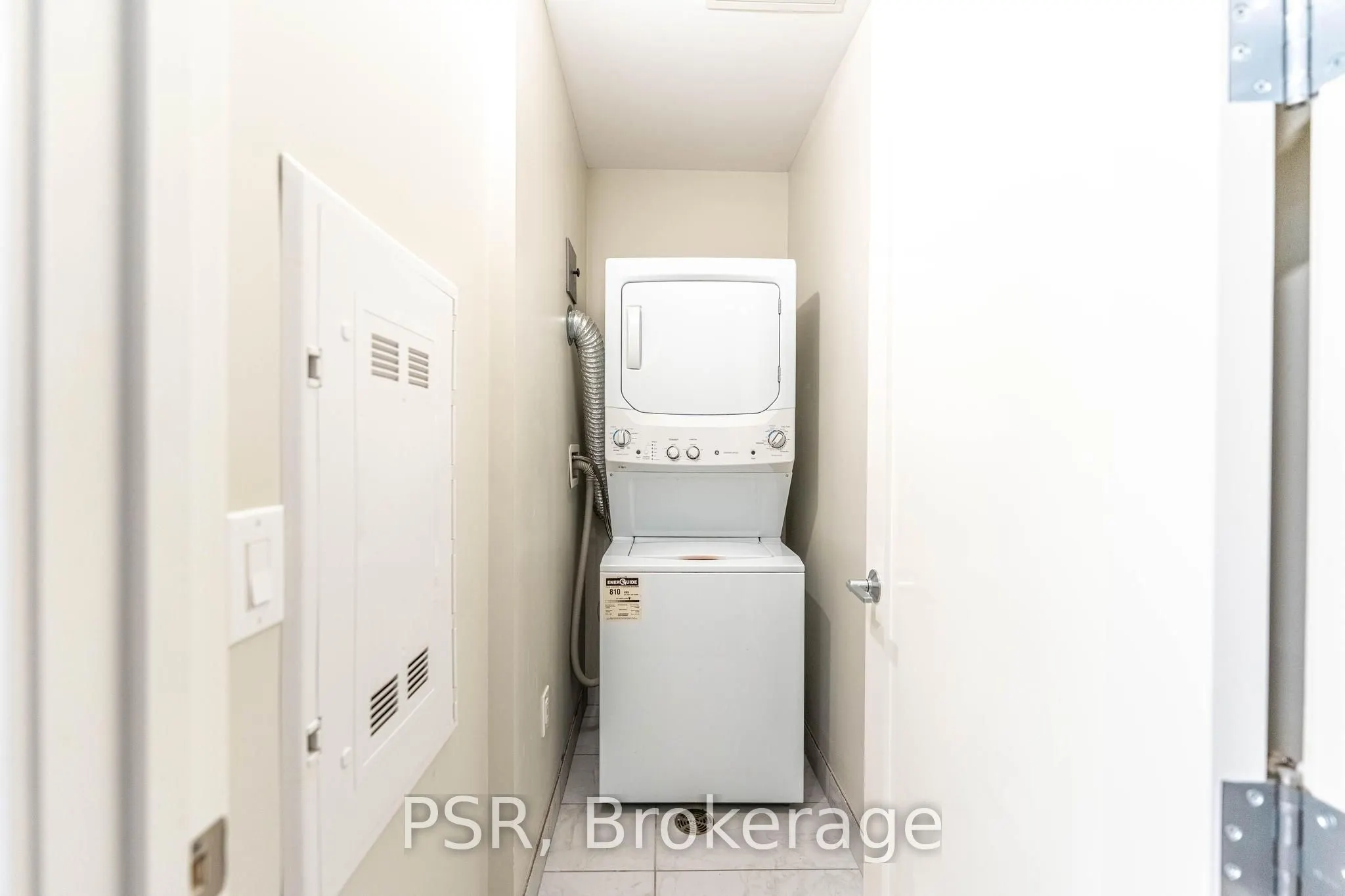 118 King Street E, #421