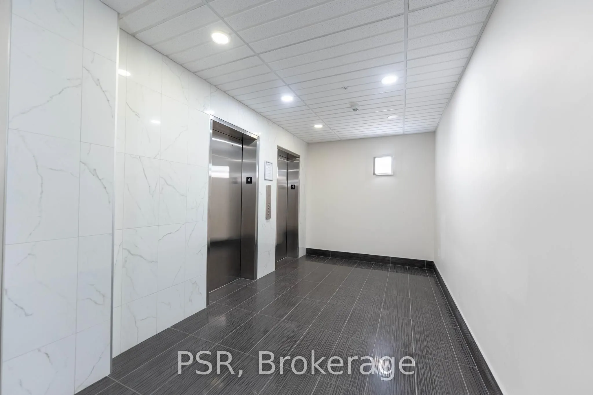 118 King Street E, #421