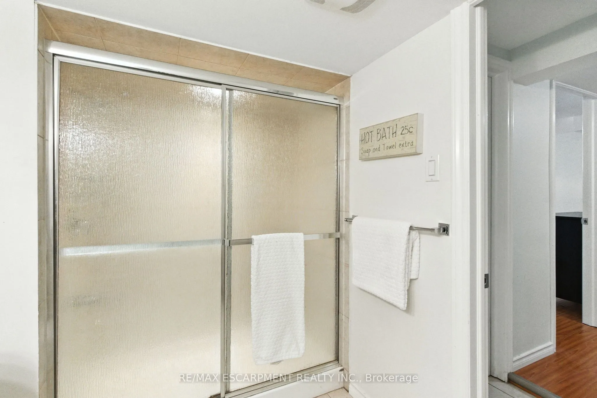 289 East 25th Street