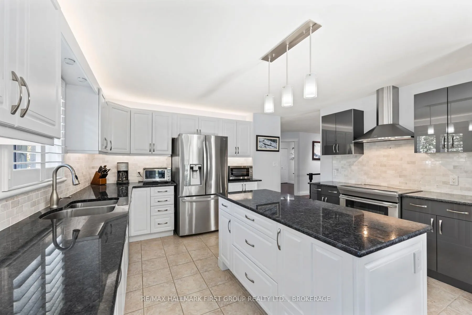 213 Smuggler's Cove Drive