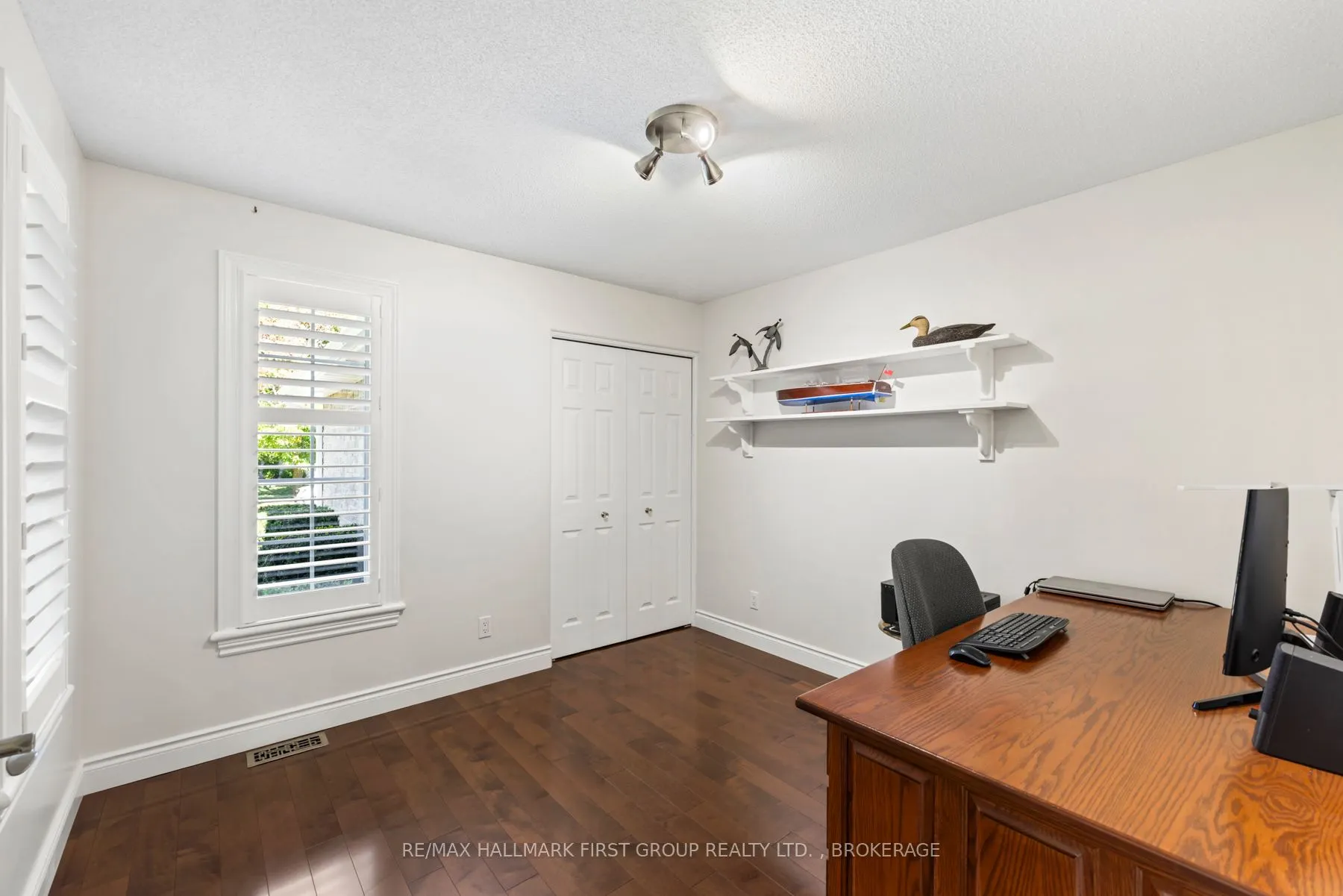 213 Smuggler's Cove Drive