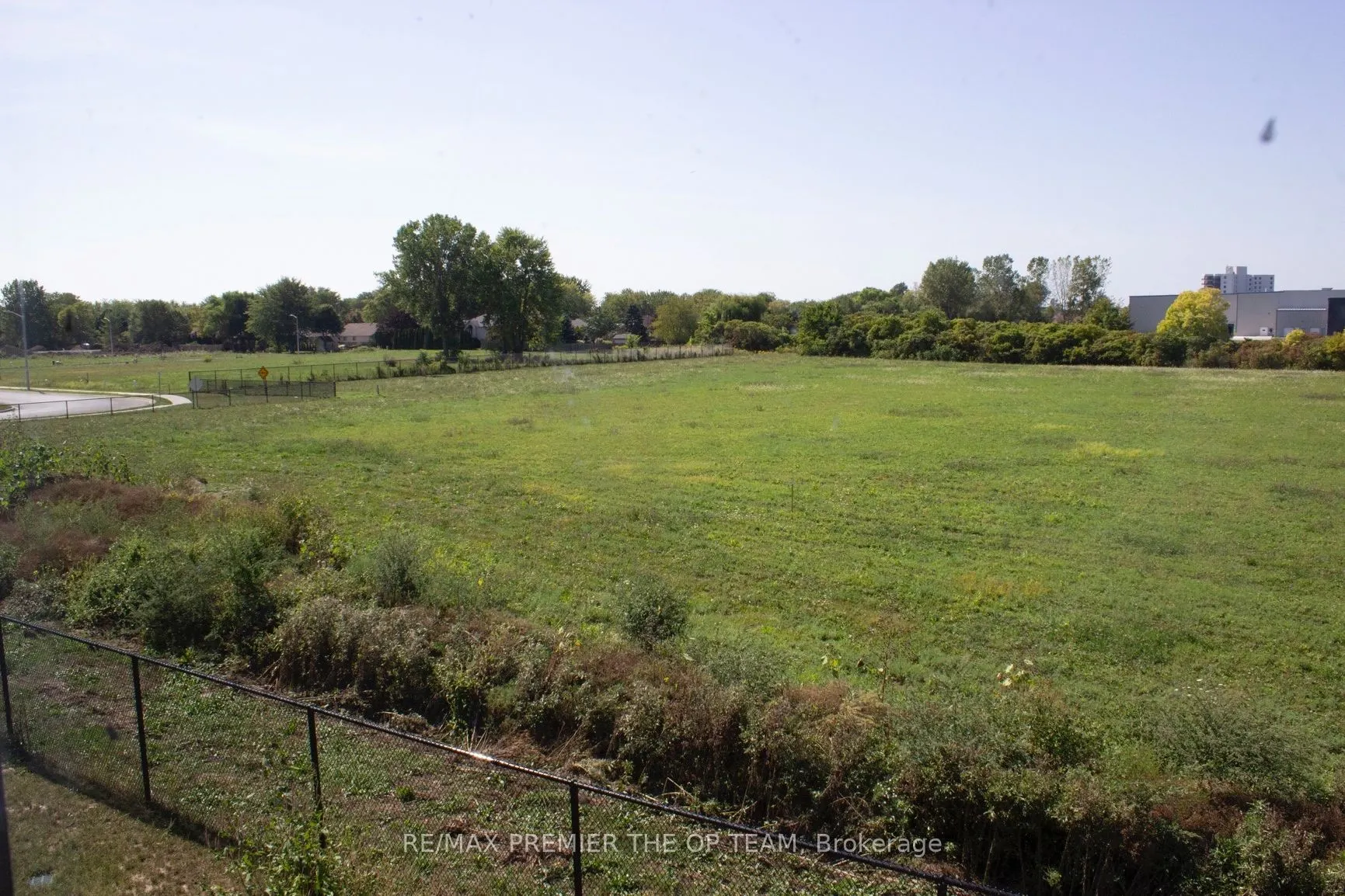 103 Eagle Street, #ON