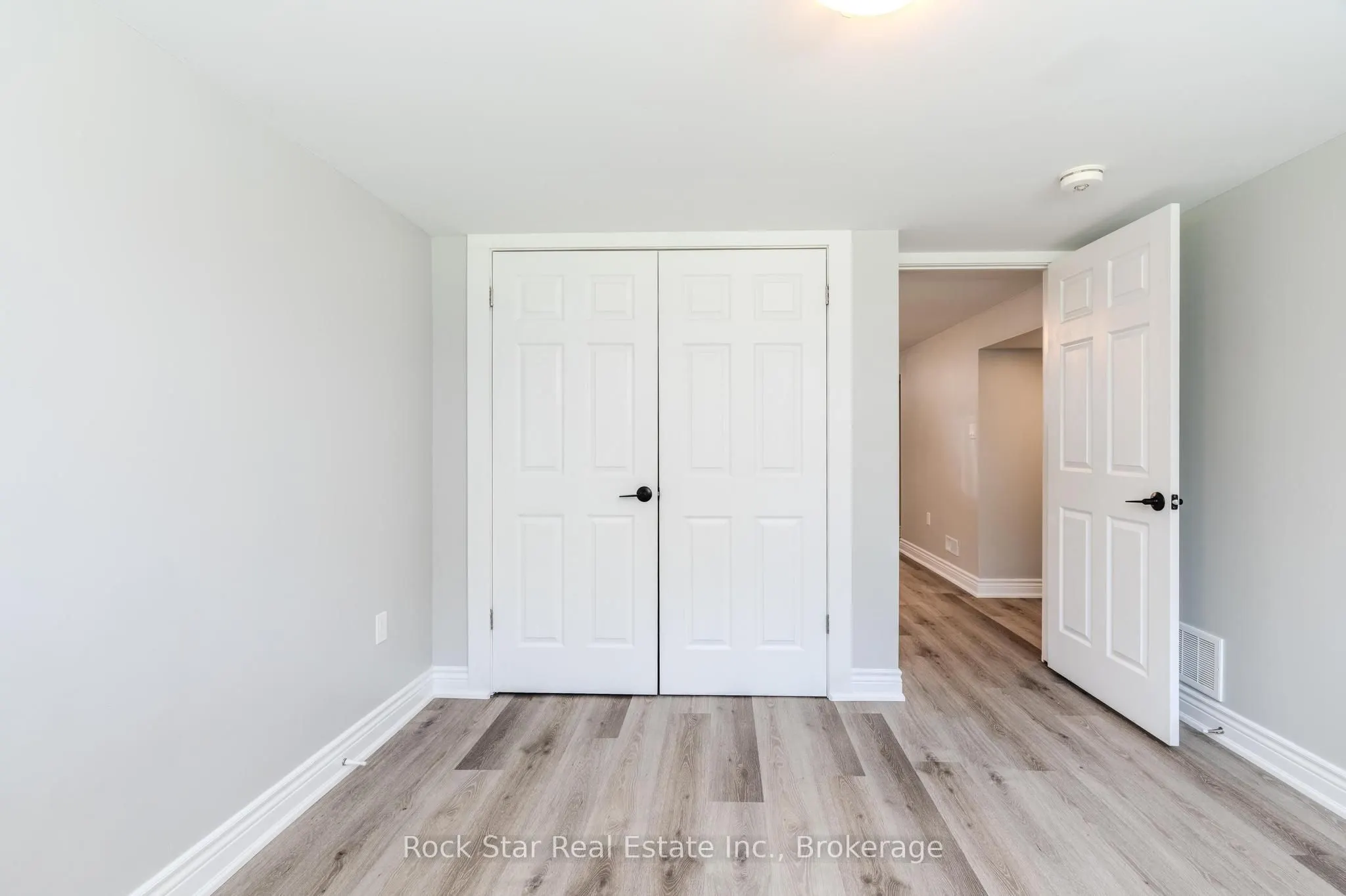 543 East 27th Street, #Lower