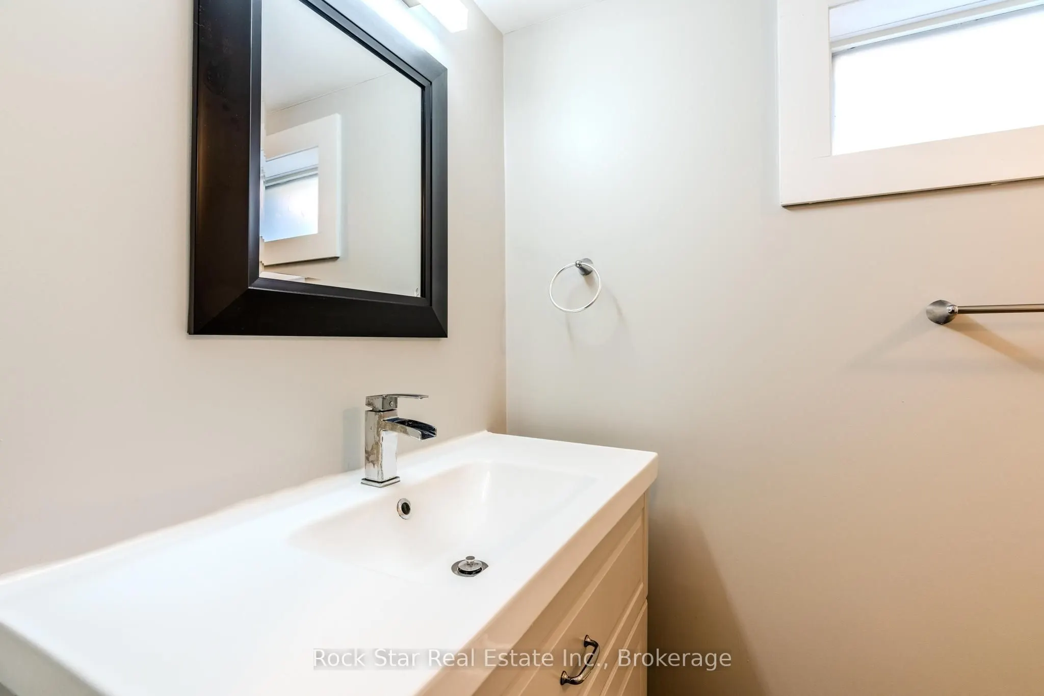 543 East 27th Street, #Lower