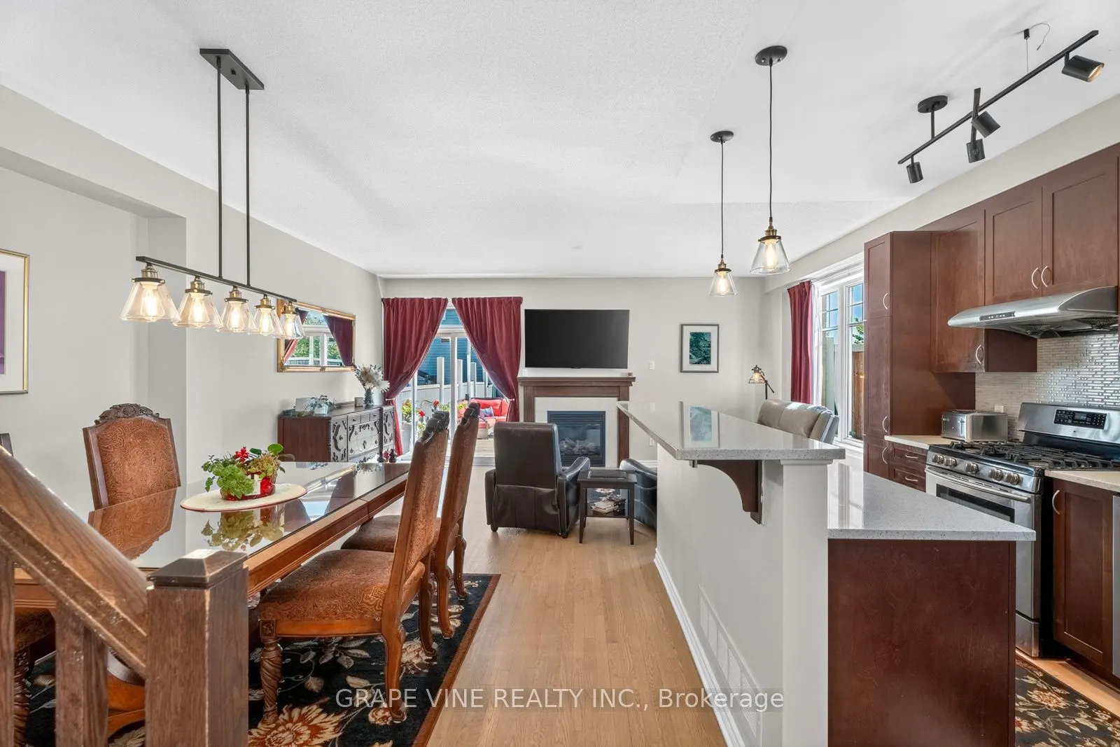 349 Grammond Circle