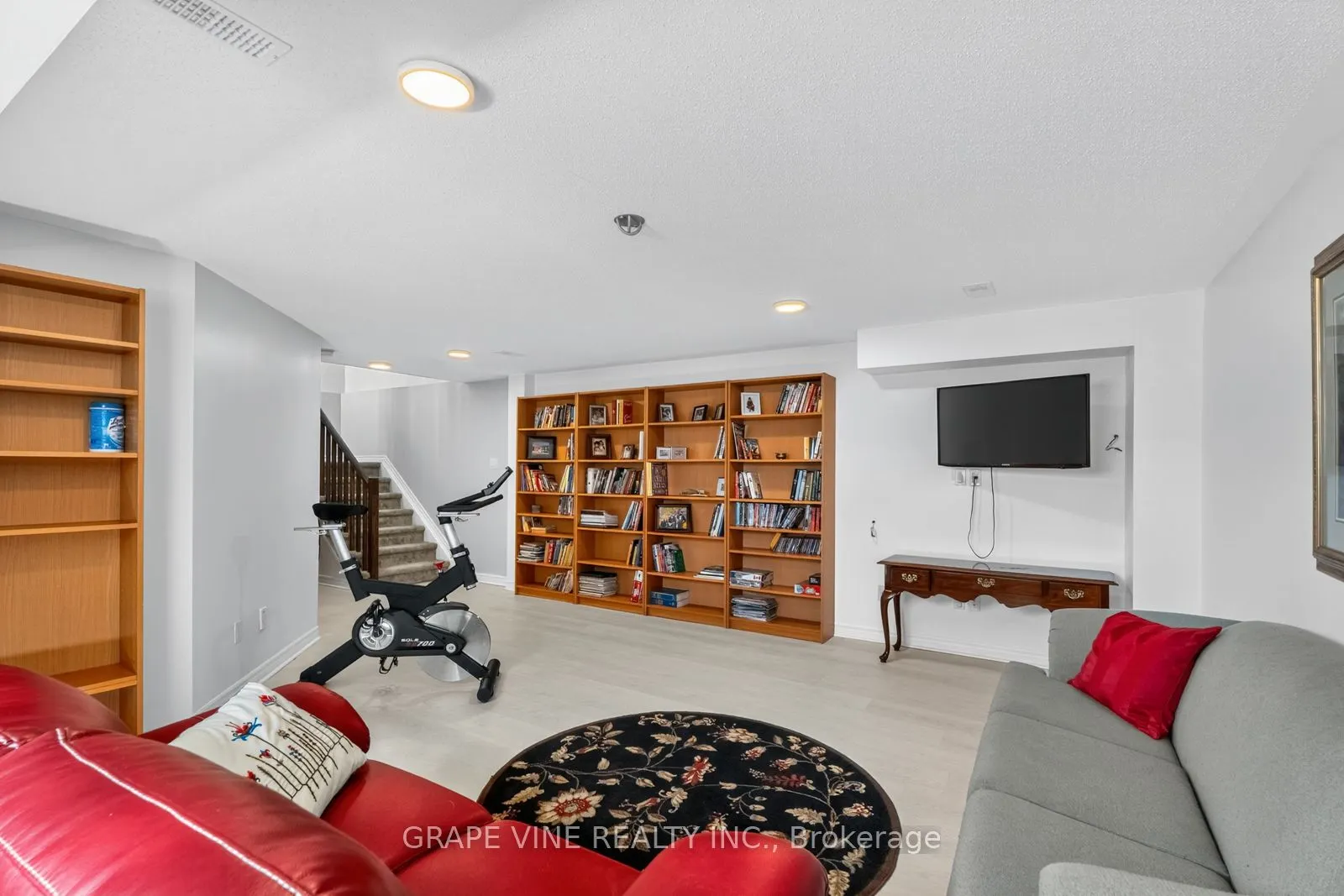 349 Grammond Circle