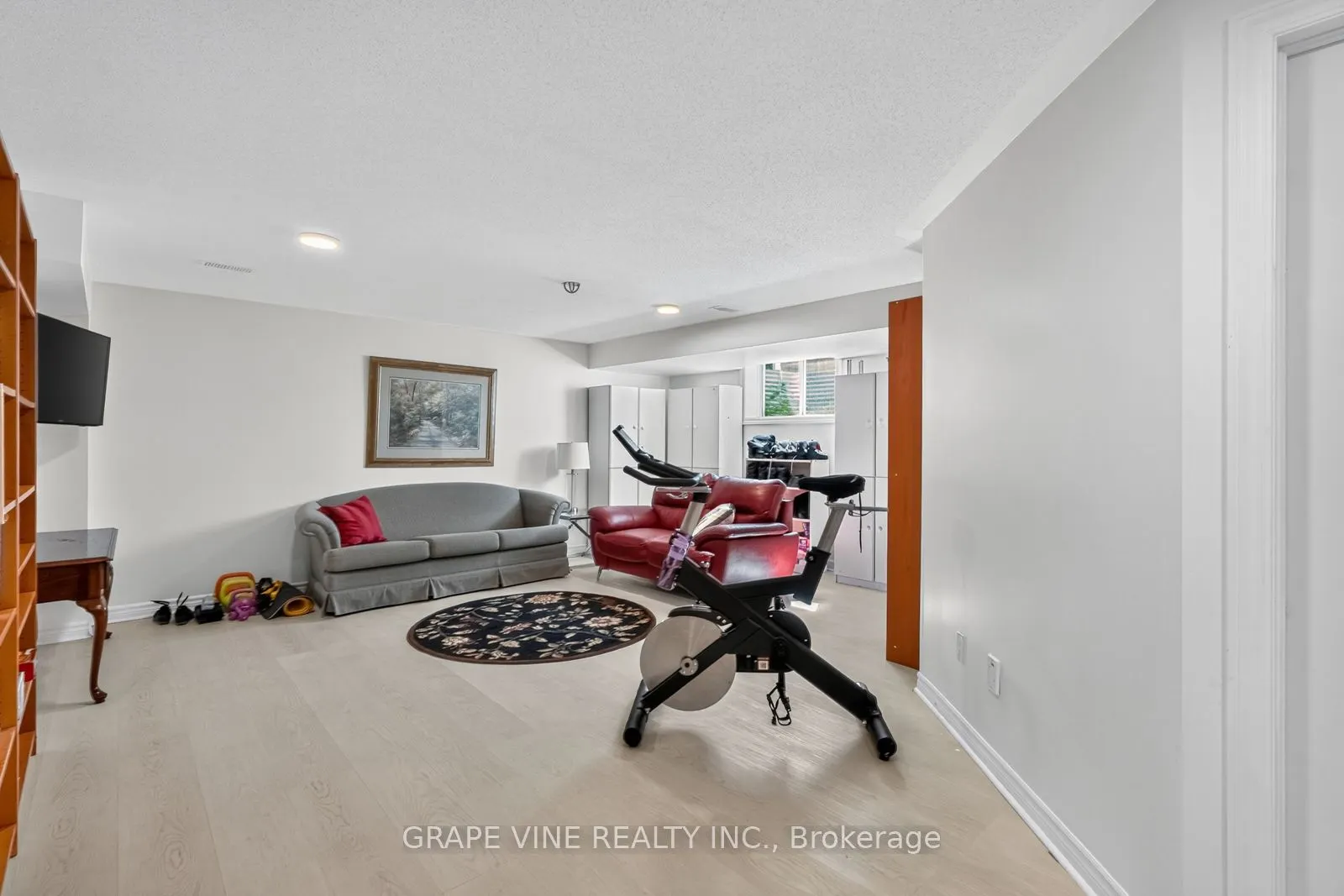 349 Grammond Circle