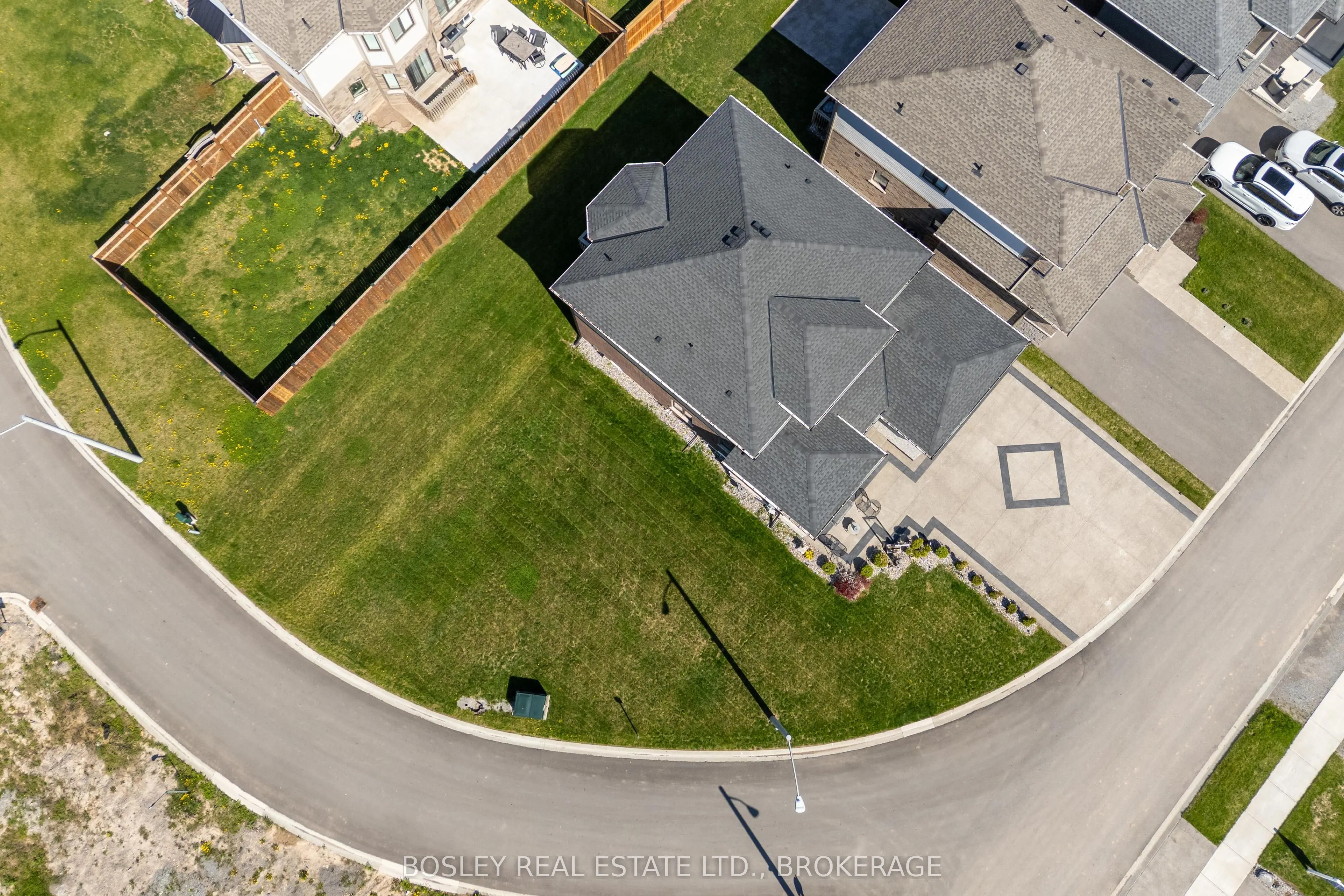 251 Shoreview Drive