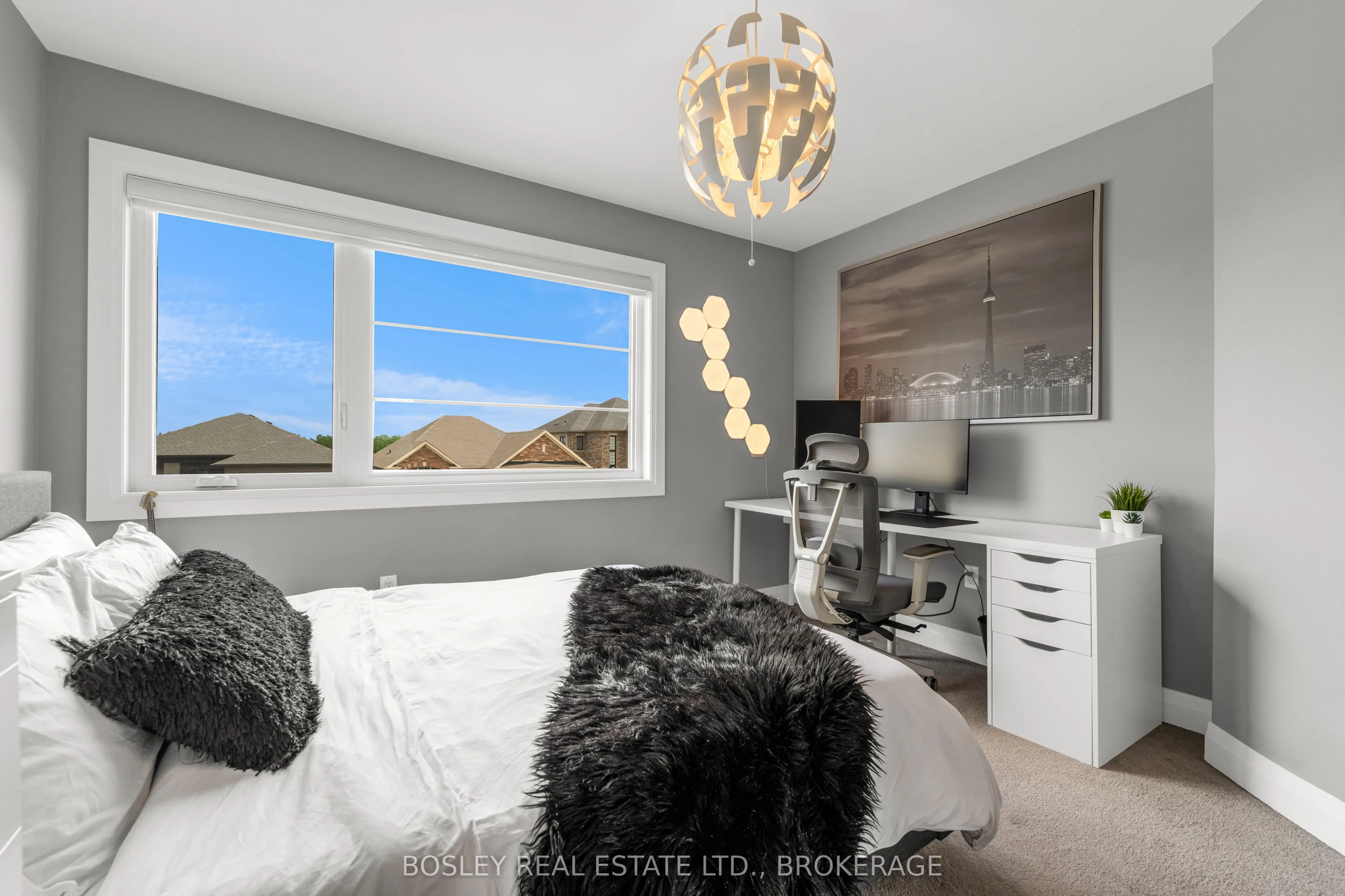 251 Shoreview Drive
