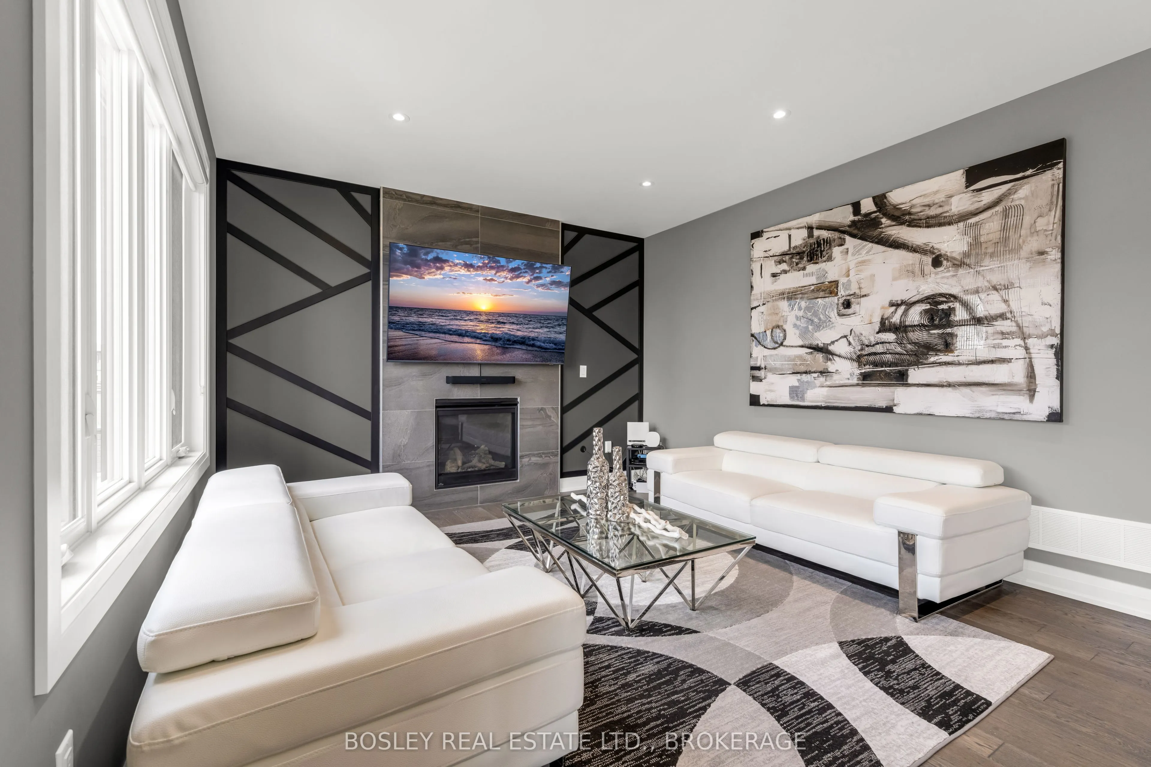 251 Shoreview Drive