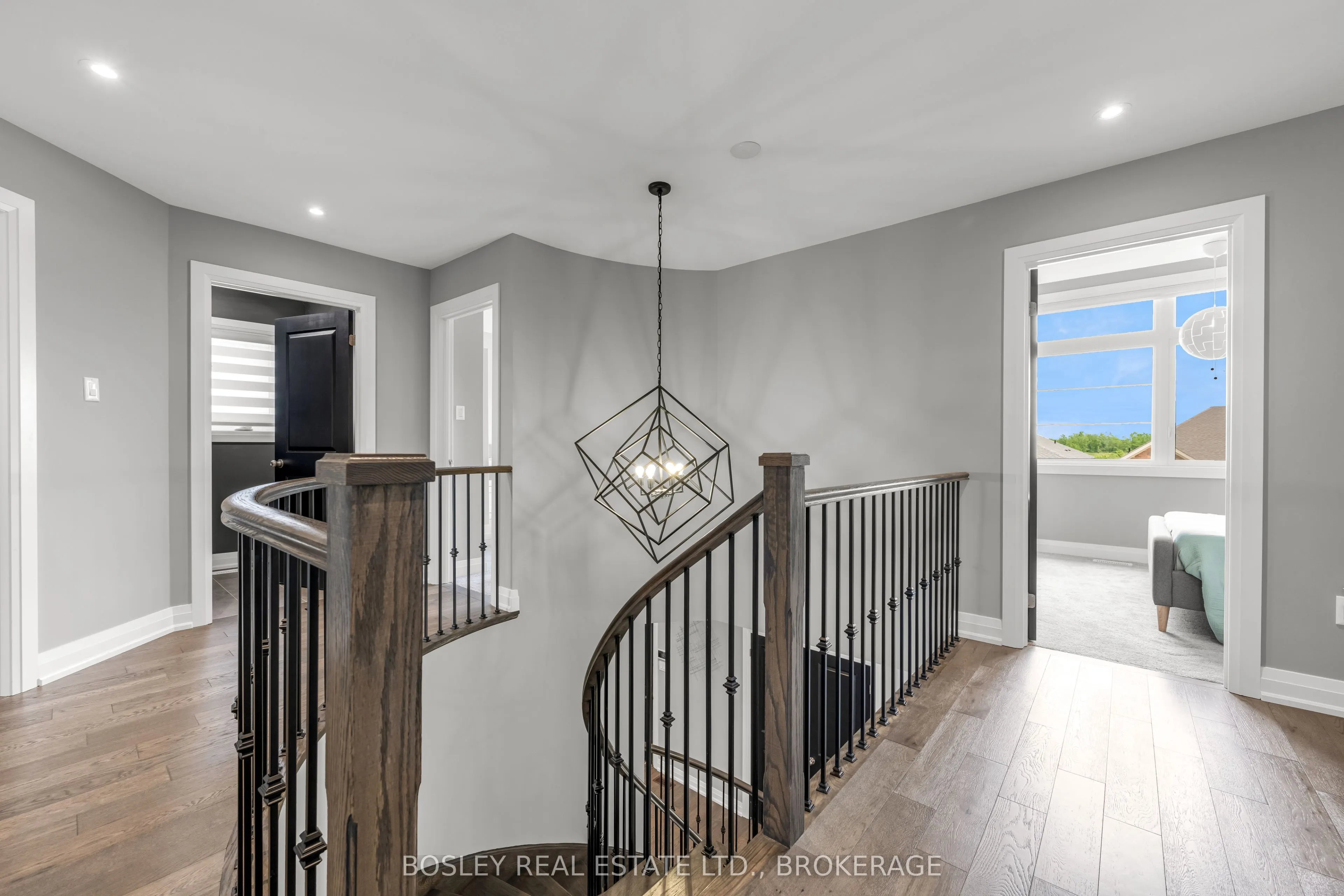251 Shoreview Drive