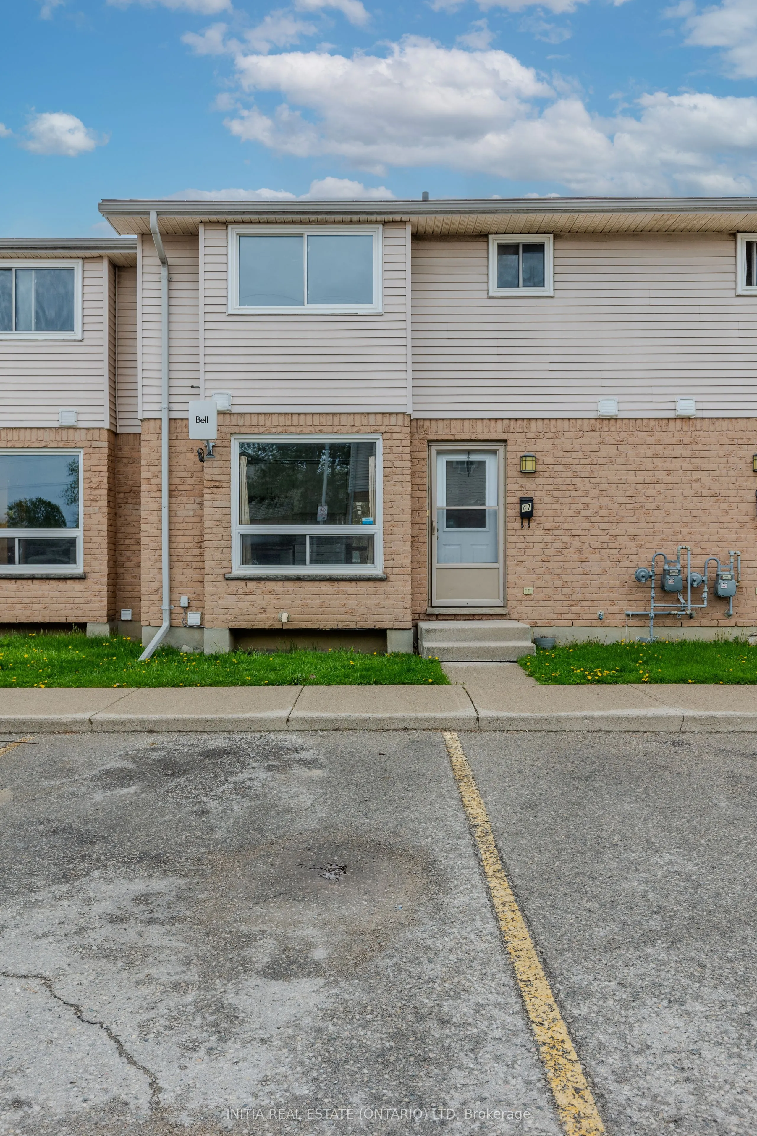 550 Second Street, #47