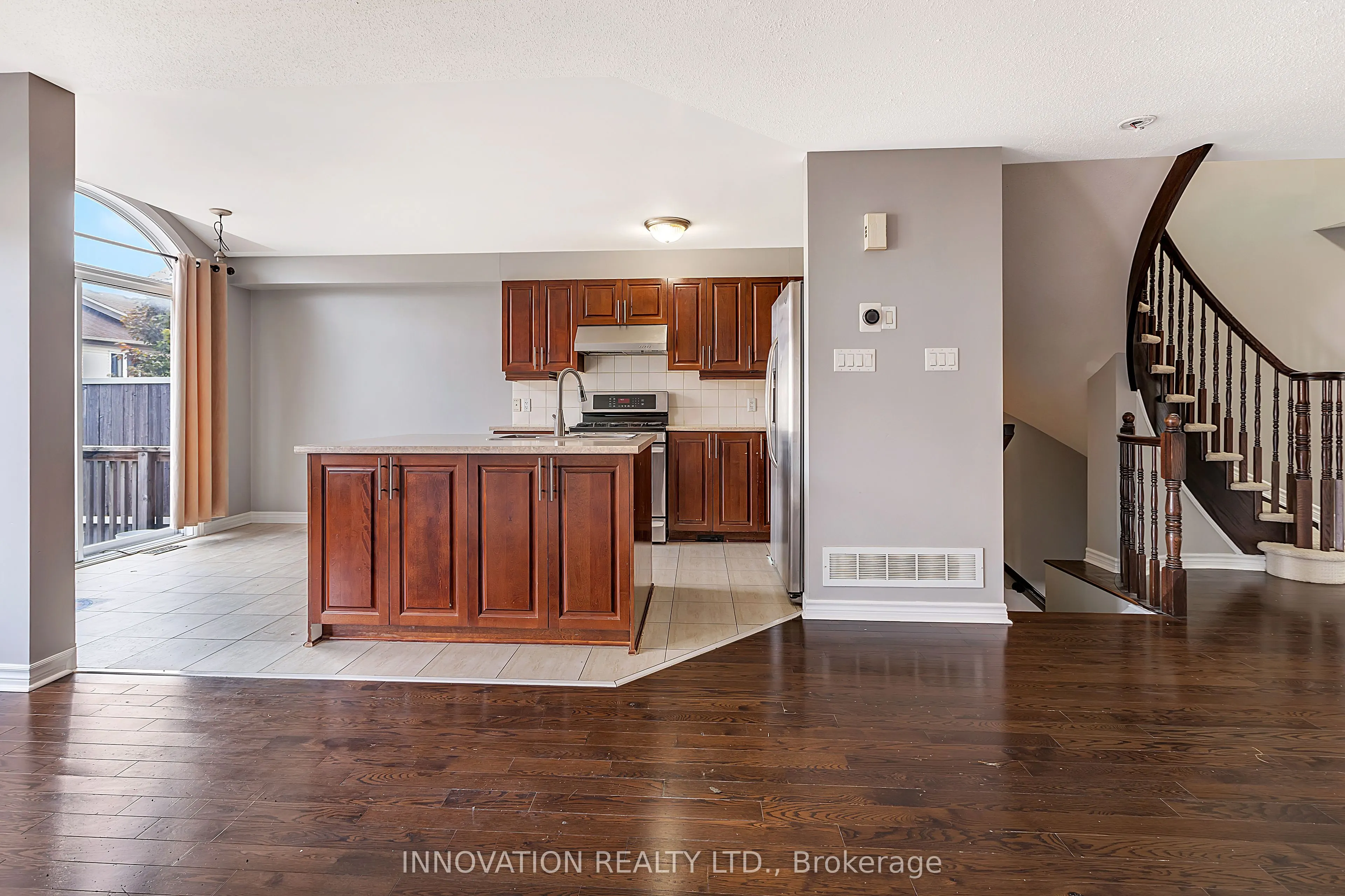 126 Garrity Crescent