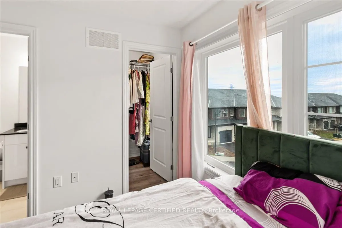 61 Soho Street, #25