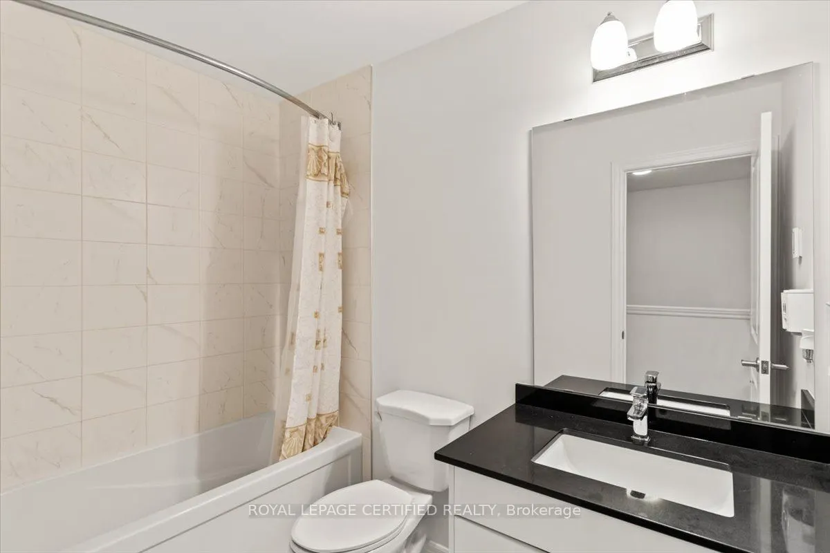 61 Soho Street, #25