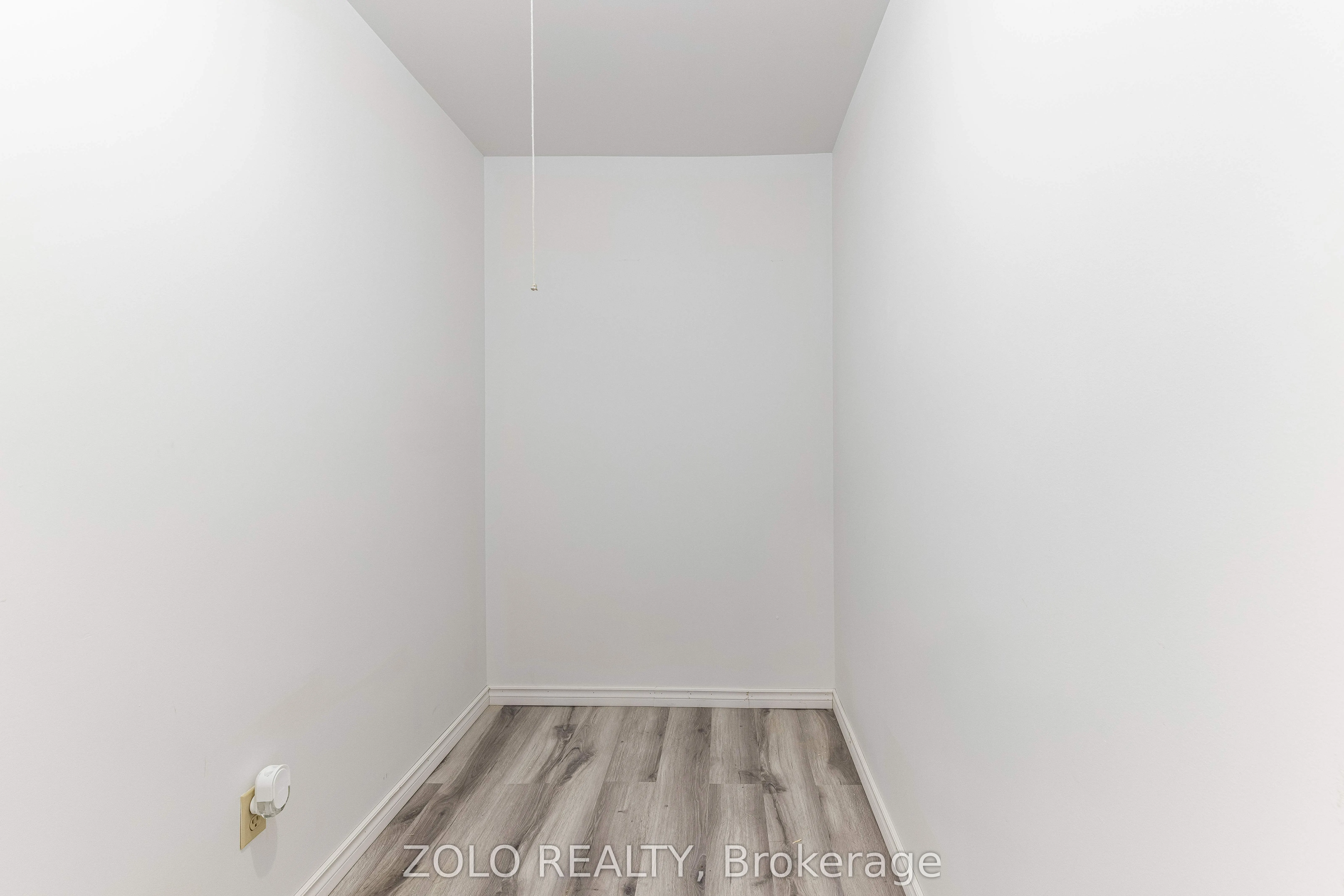 66 Greenview Drive, #909