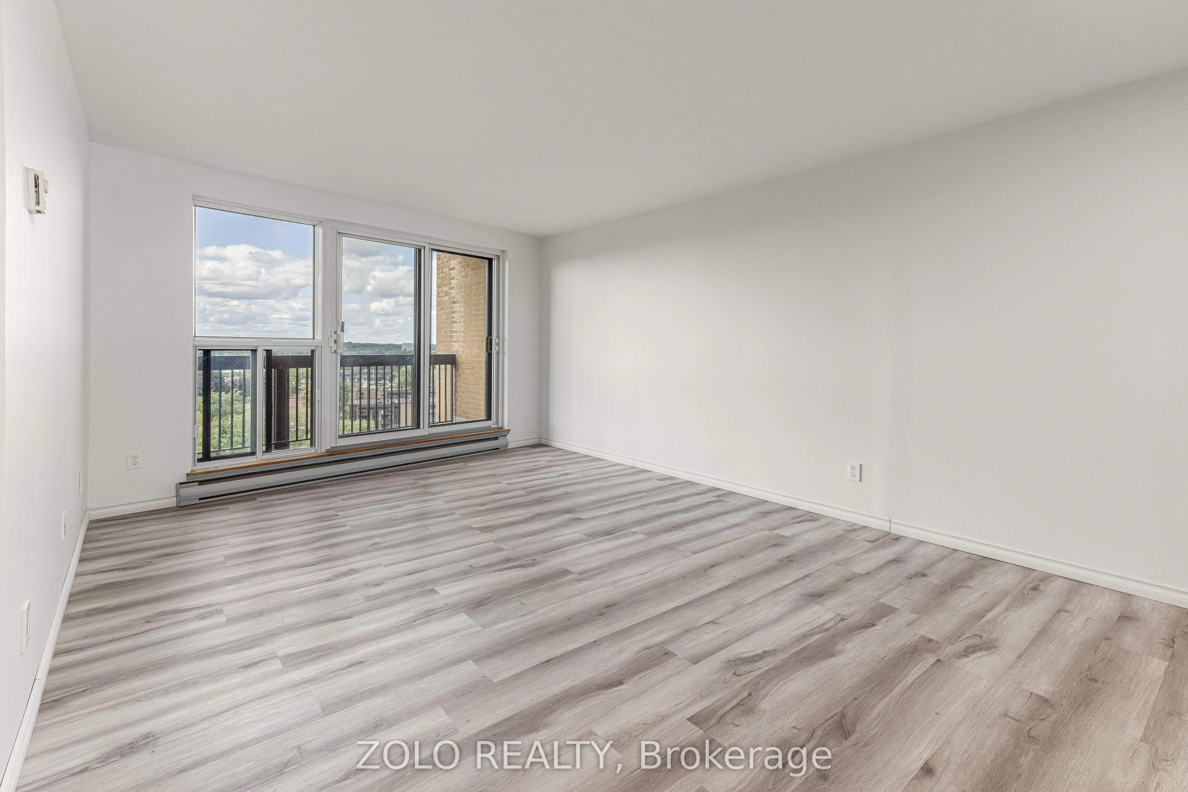 66 Greenview Drive, #909
