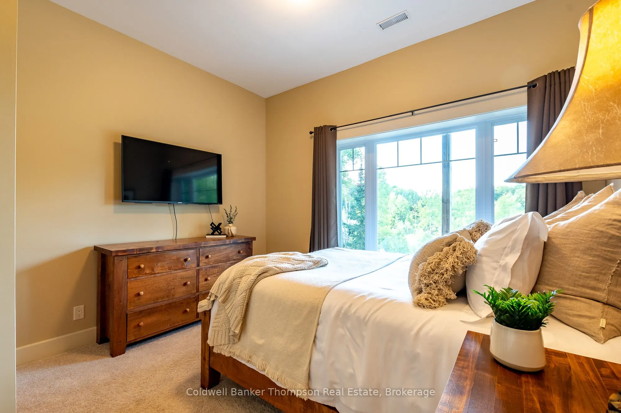 21 Deerhurst Highlands Drive