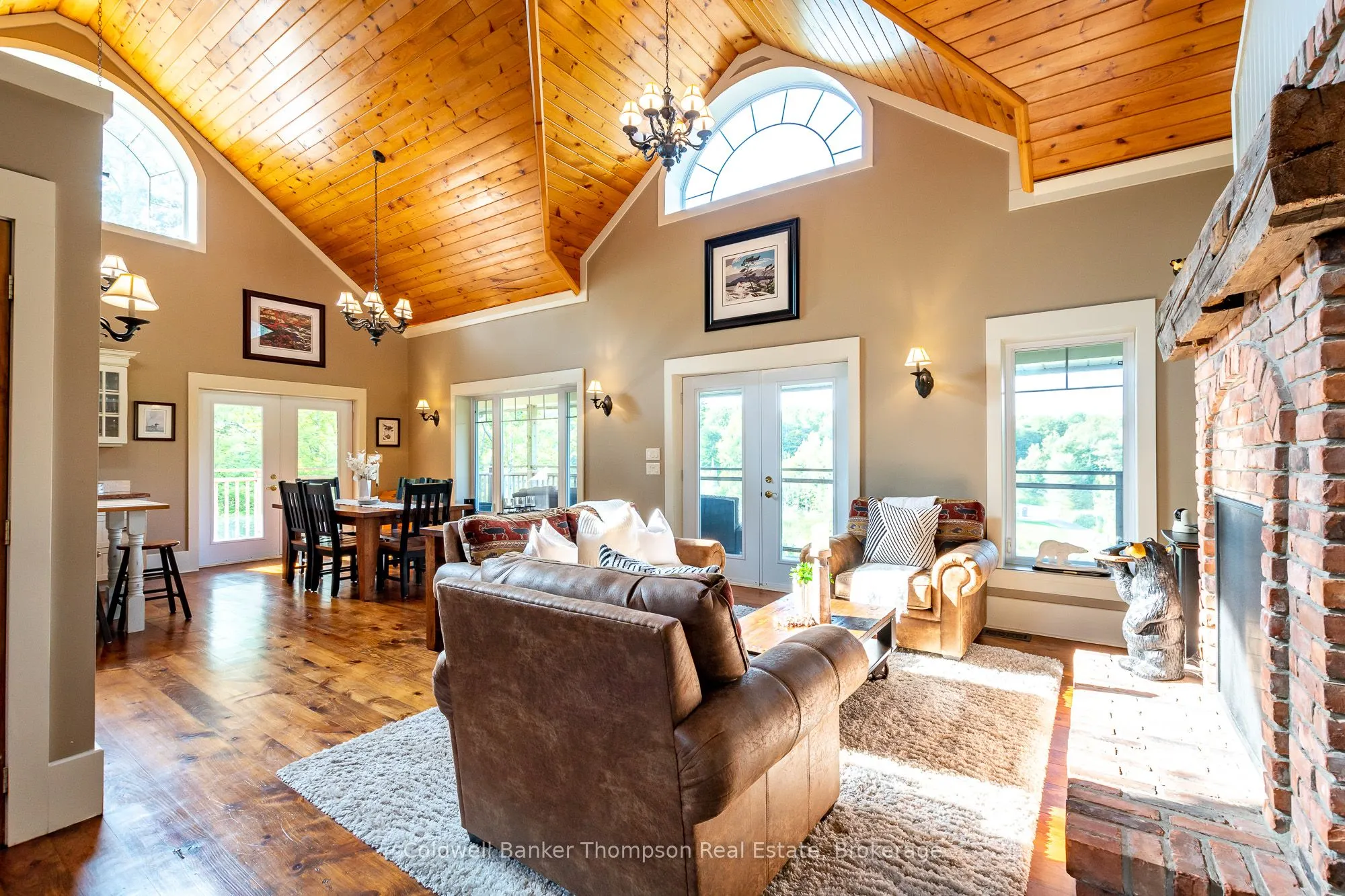 21 Deerhurst Highlands Drive