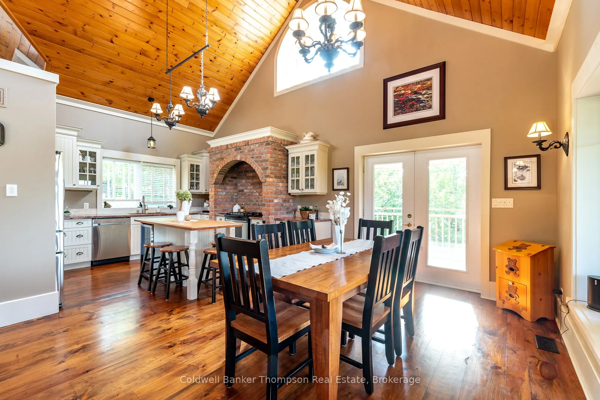 21 Deerhurst Highlands Drive