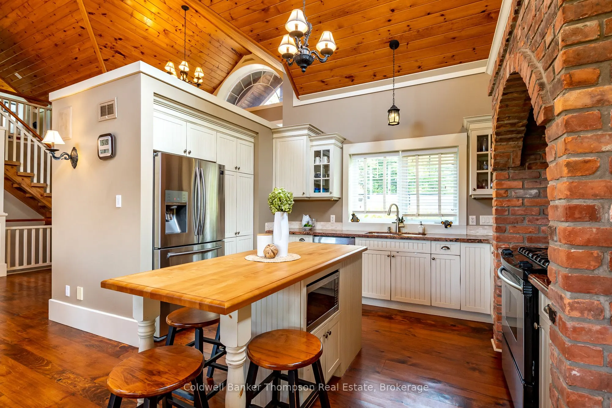 21 Deerhurst Highlands Drive