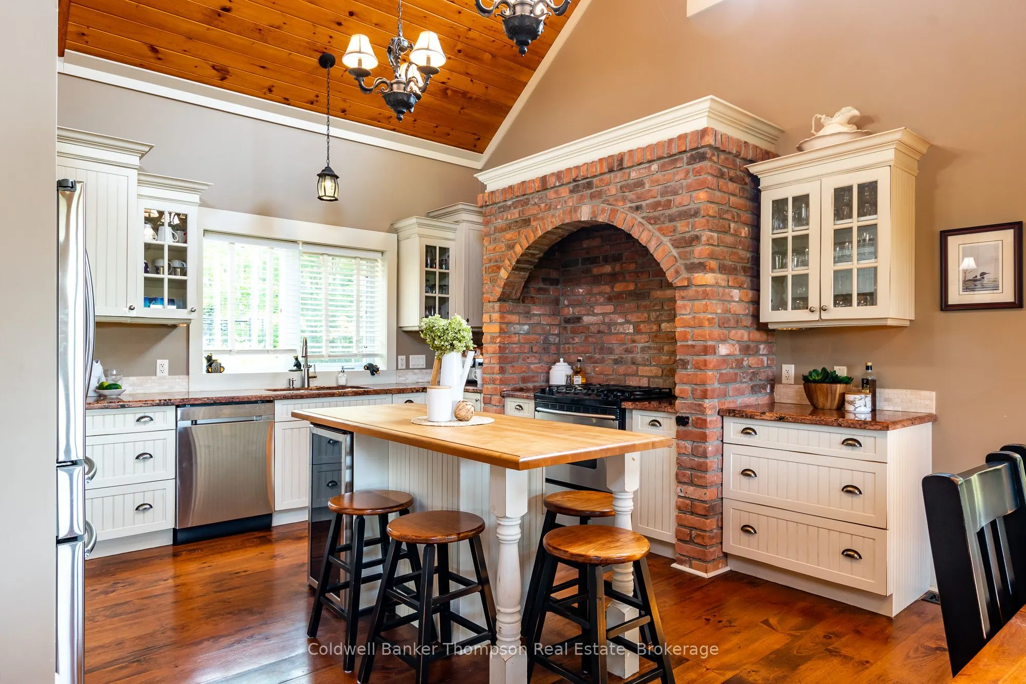 21 Deerhurst Highlands Drive
