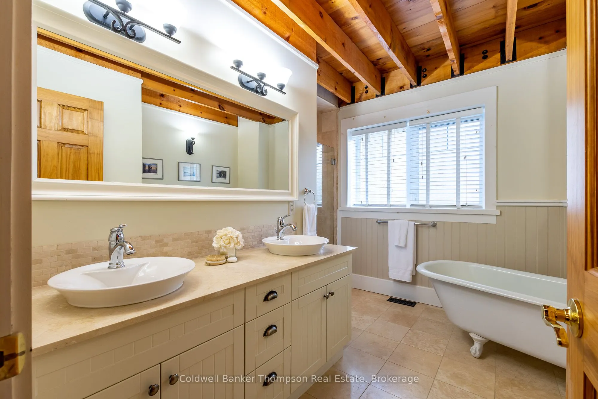 21 Deerhurst Highlands Drive
