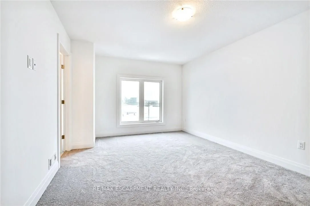 14 Clear Valley Lane