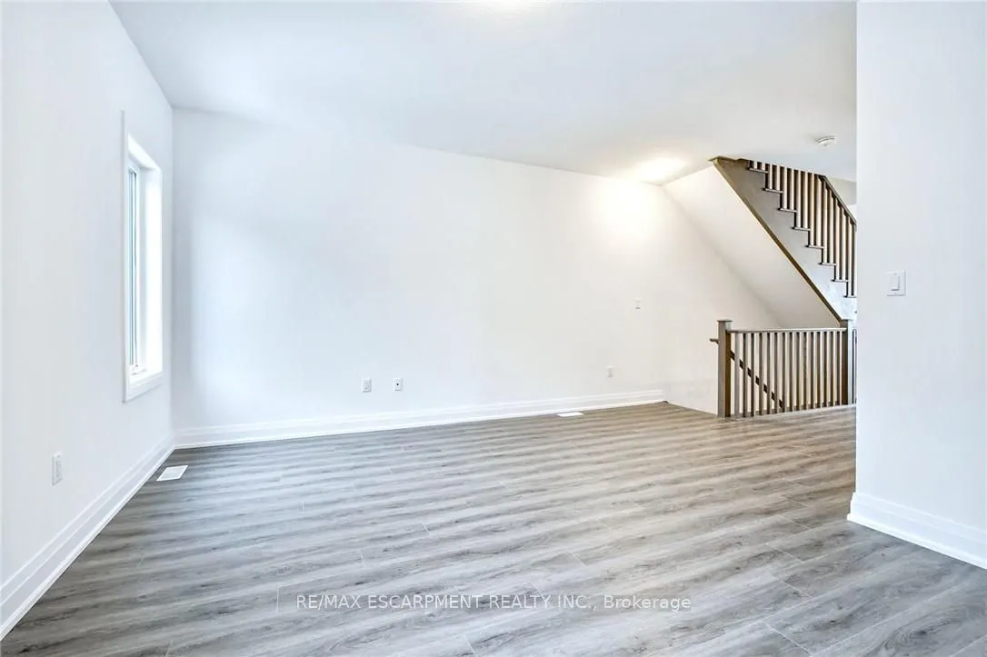 14 Clear Valley Lane