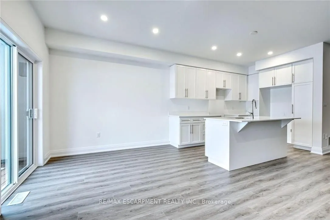 14 Clear Valley Lane