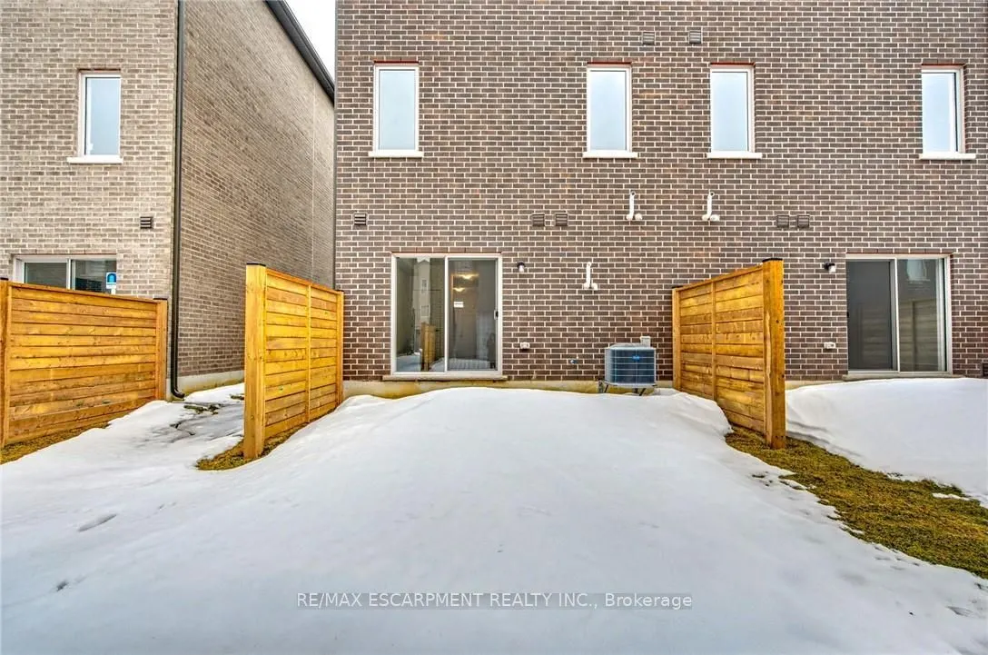 14 Clear Valley Lane