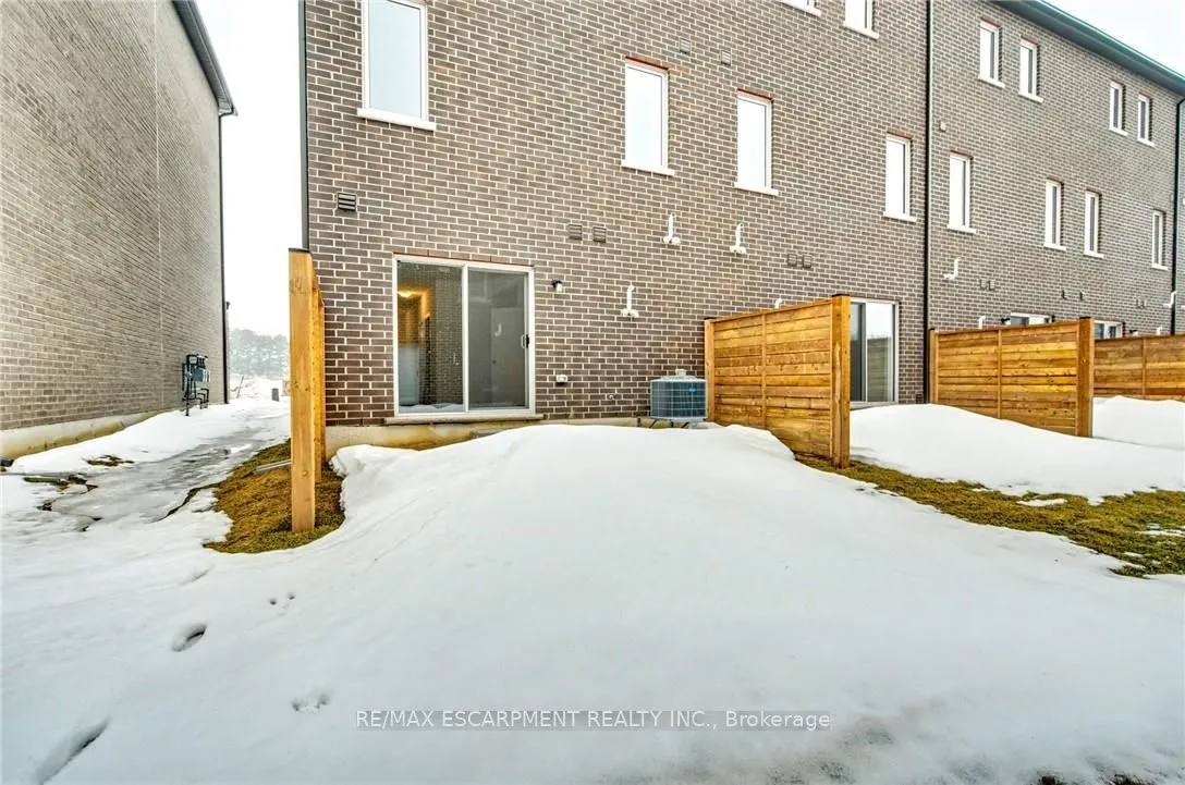 14 Clear Valley Lane
