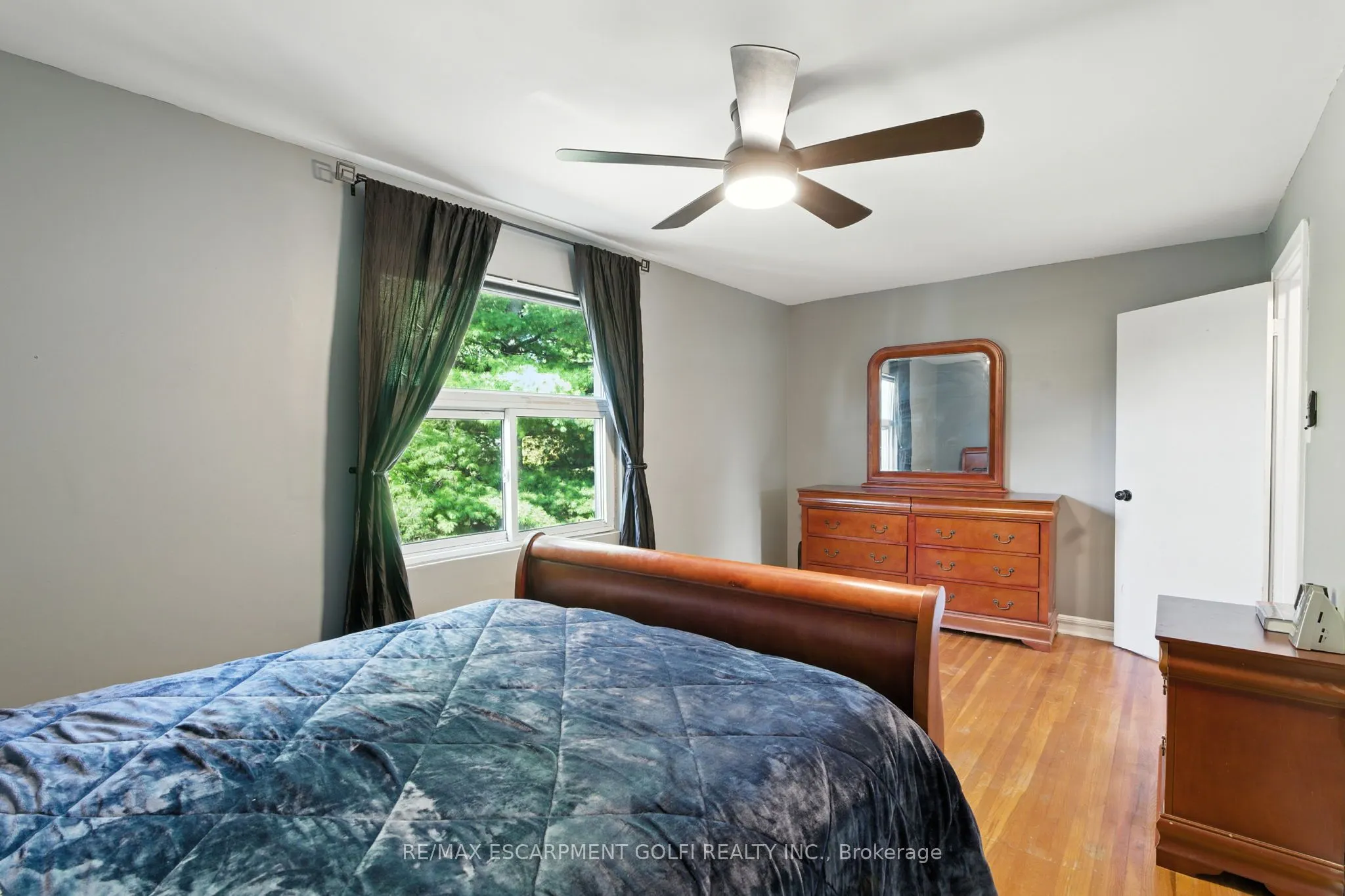 11 Eastvale Place