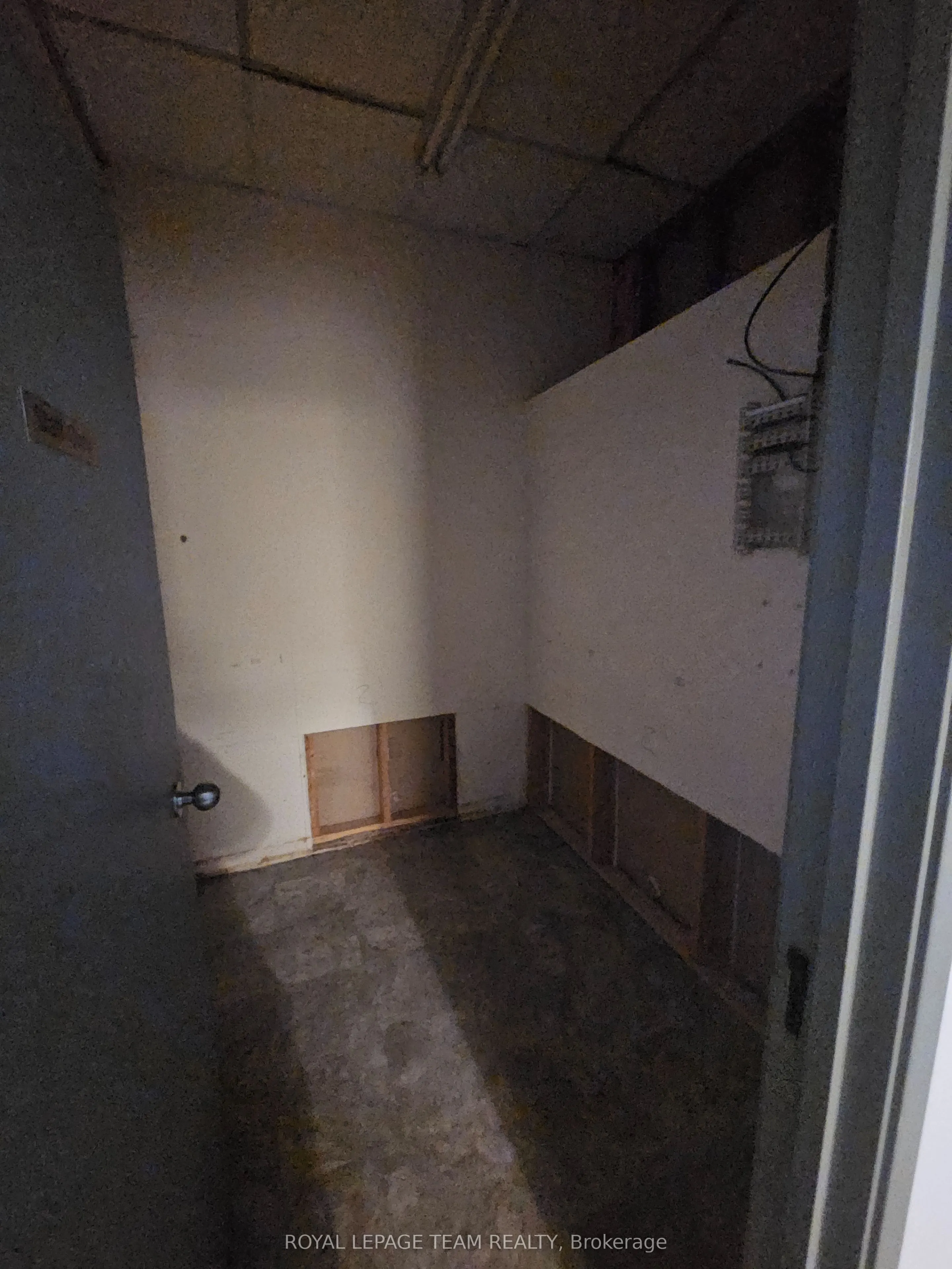 2858 Munster Road, #unit 1