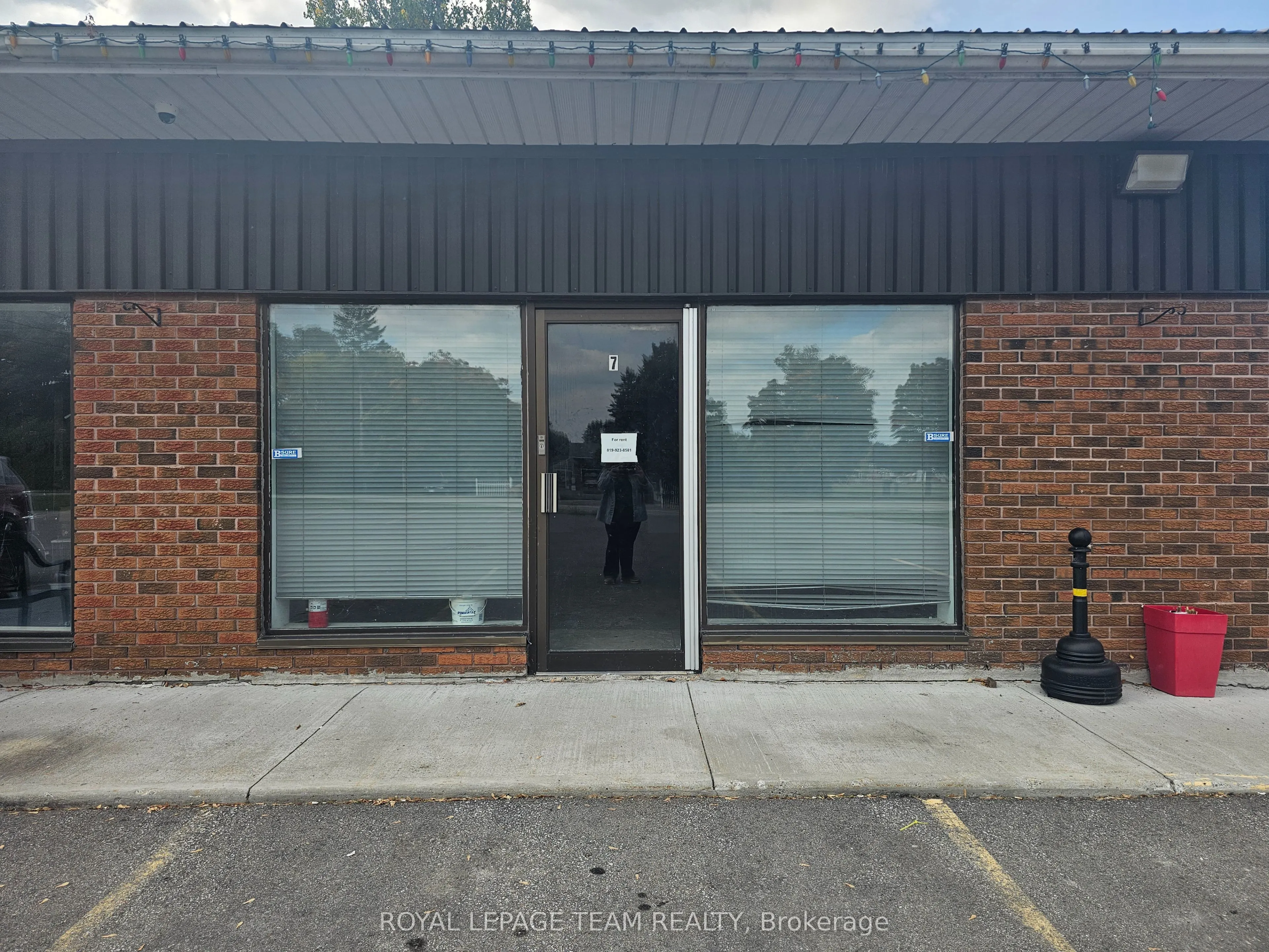 2858 Munster Road, #7