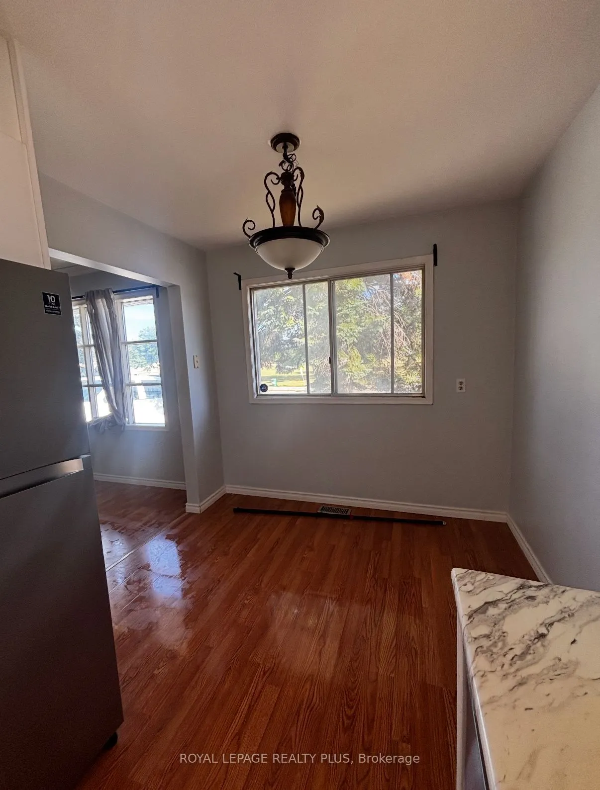 1458 Queen's Boulevard