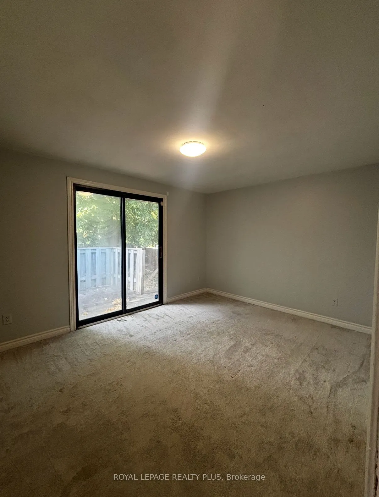 1458 Queen's Boulevard