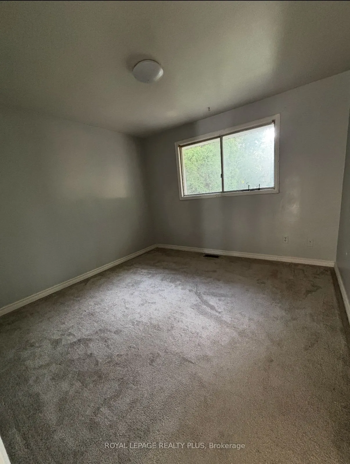 1458 Queen's Boulevard