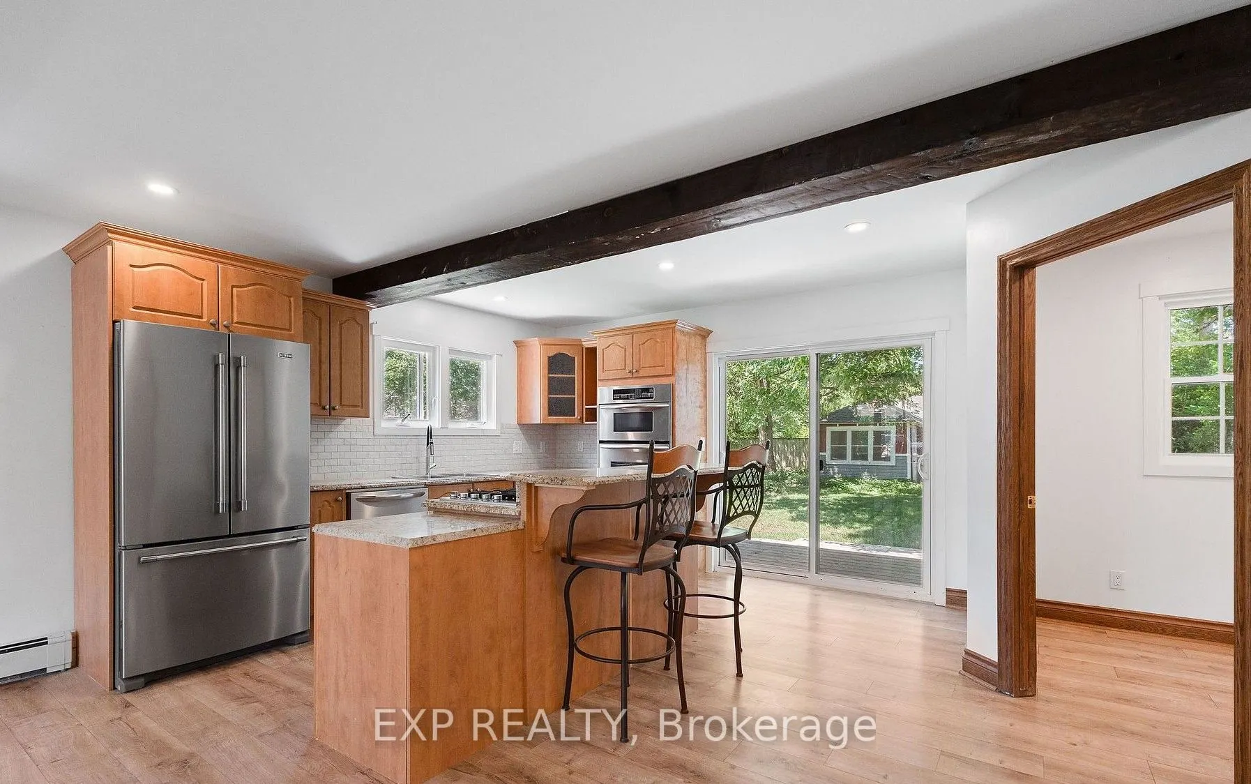 3054 Thunder Bay Road