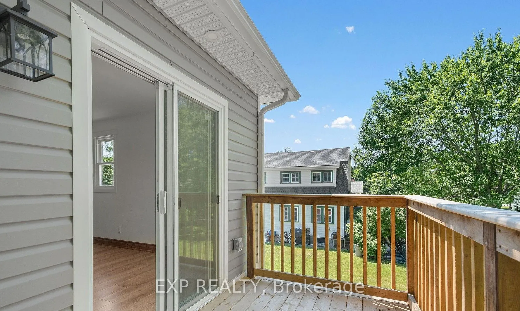 3054 Thunder Bay Road