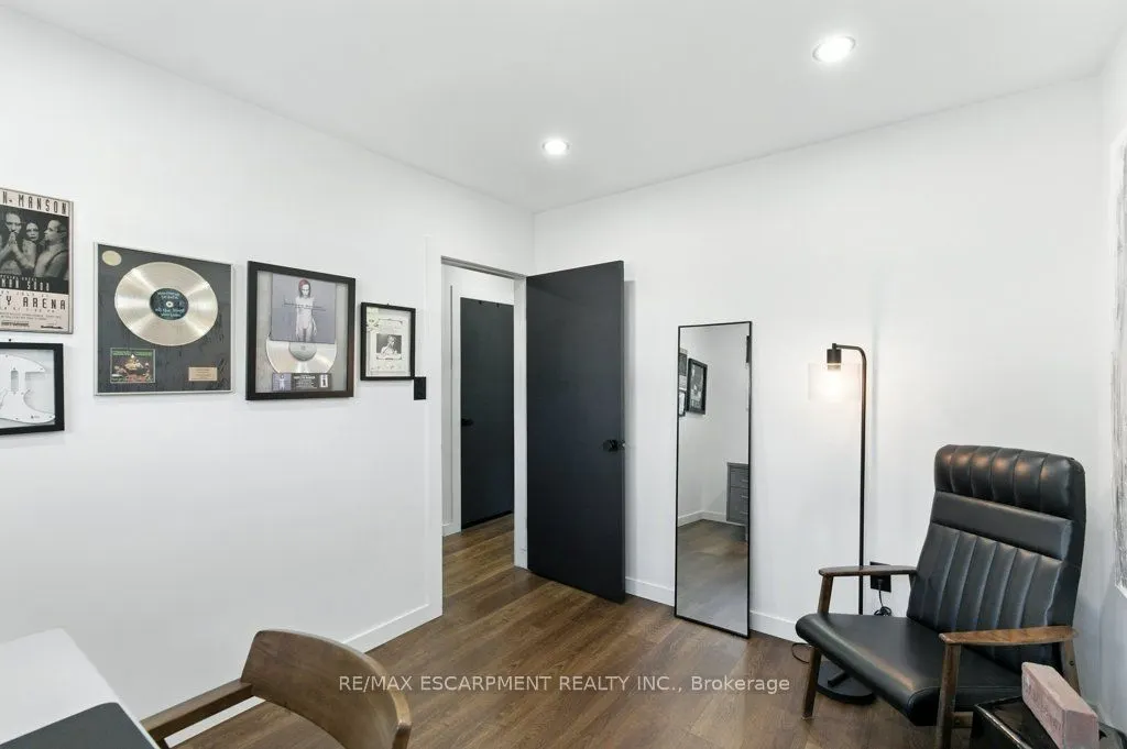 30 Cloke Court