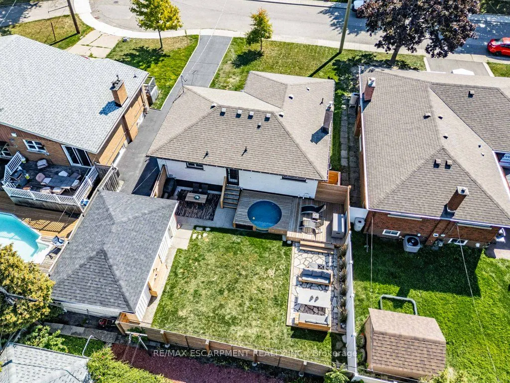 30 Cloke Court