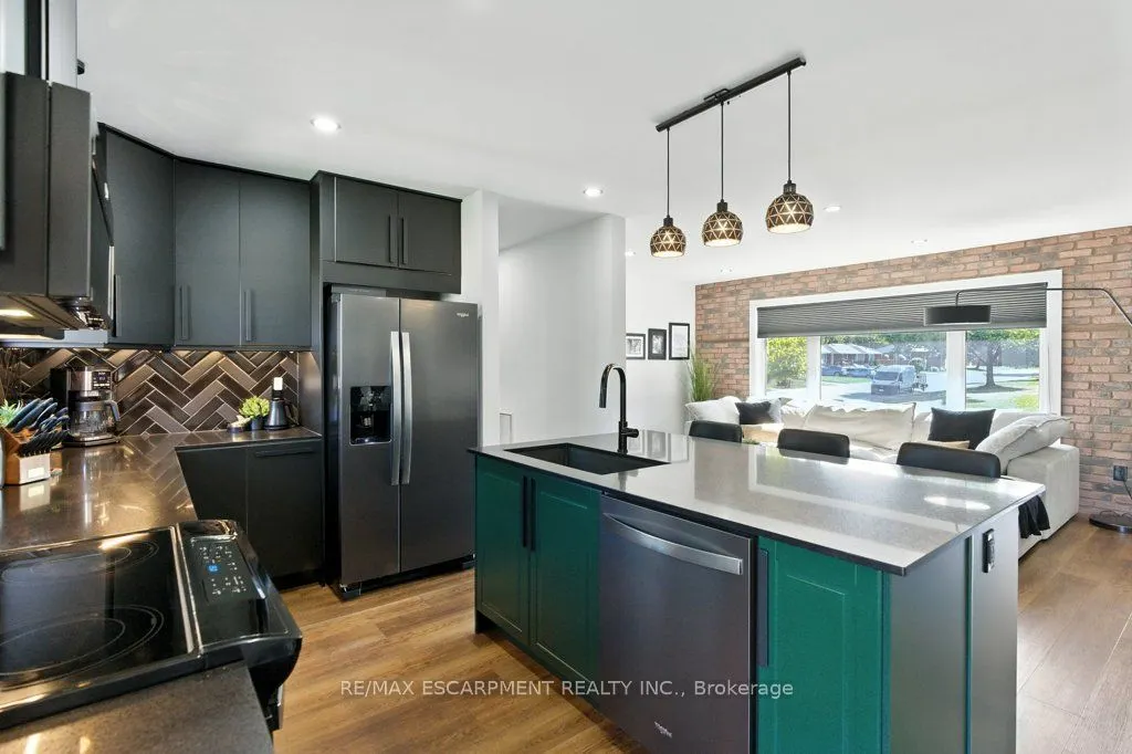 30 Cloke Court