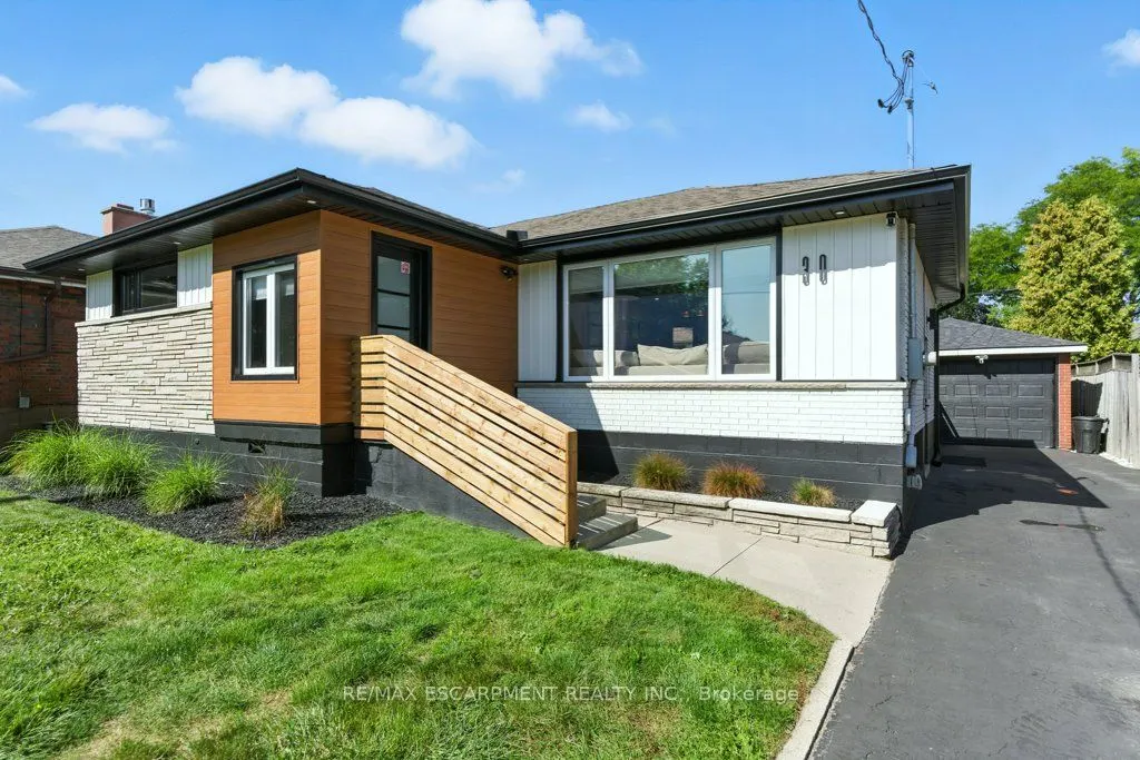 30 Cloke Court