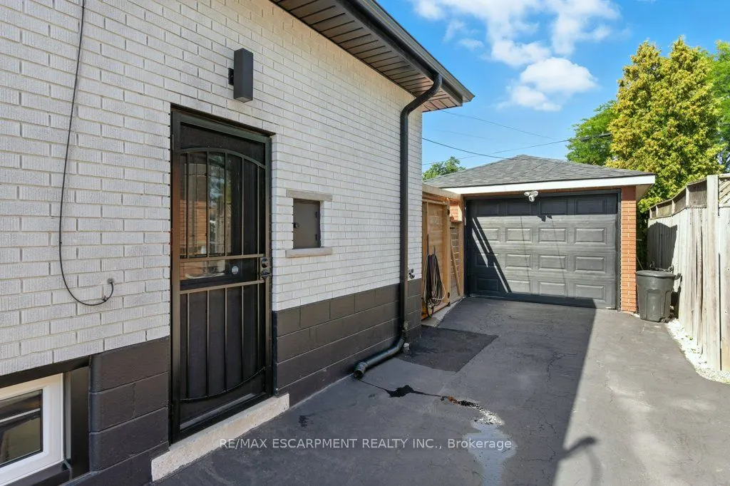 30 Cloke Court