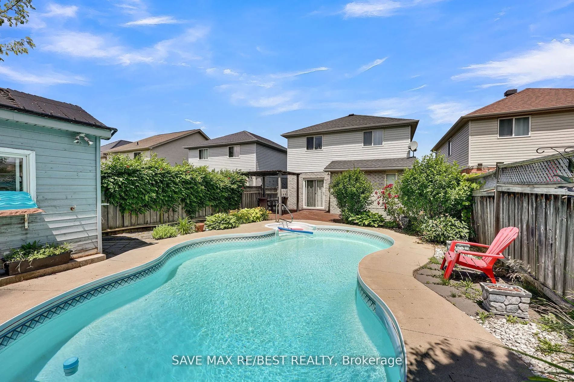 1143 BLACKMAPLE Drive