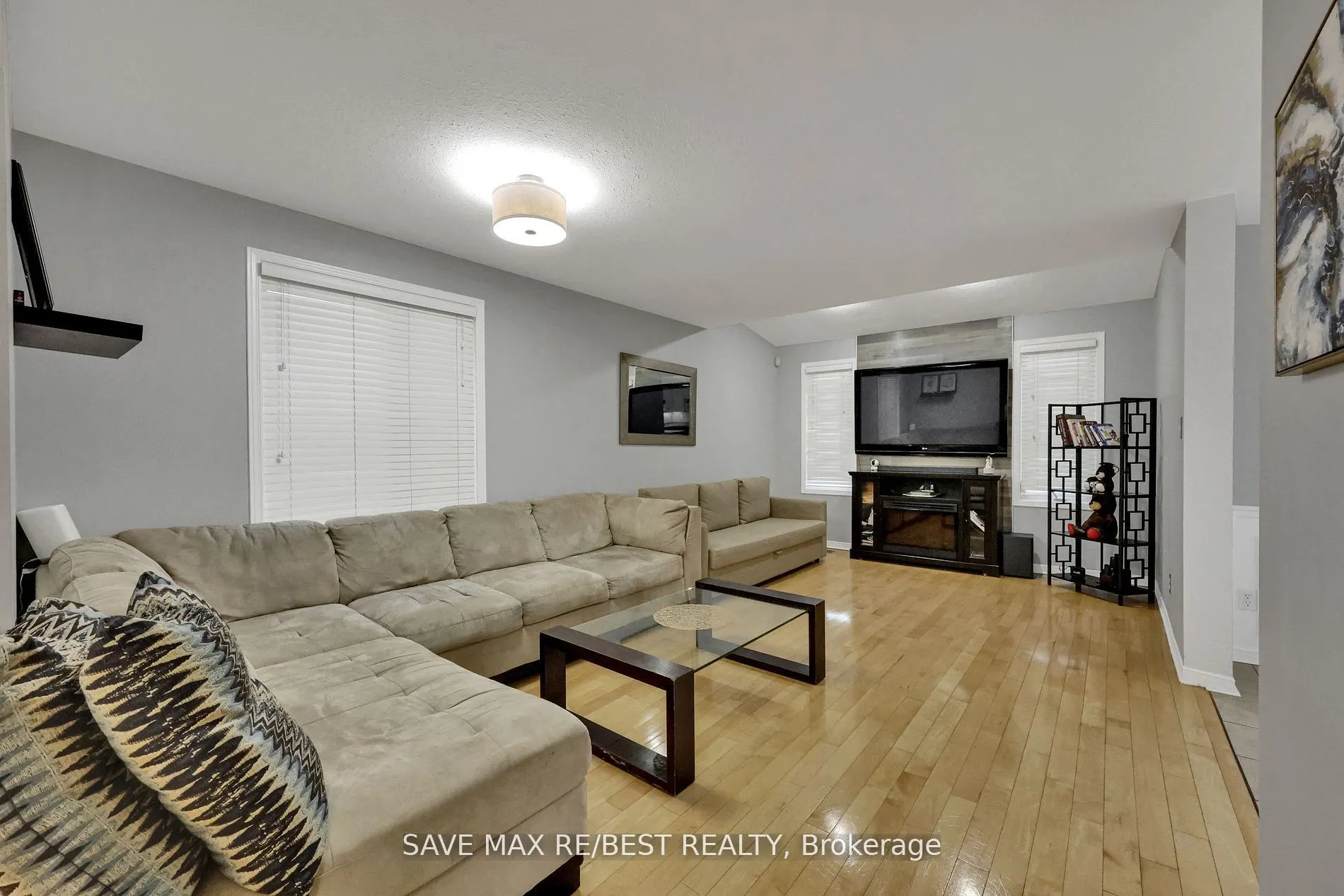 1143 BLACKMAPLE Drive