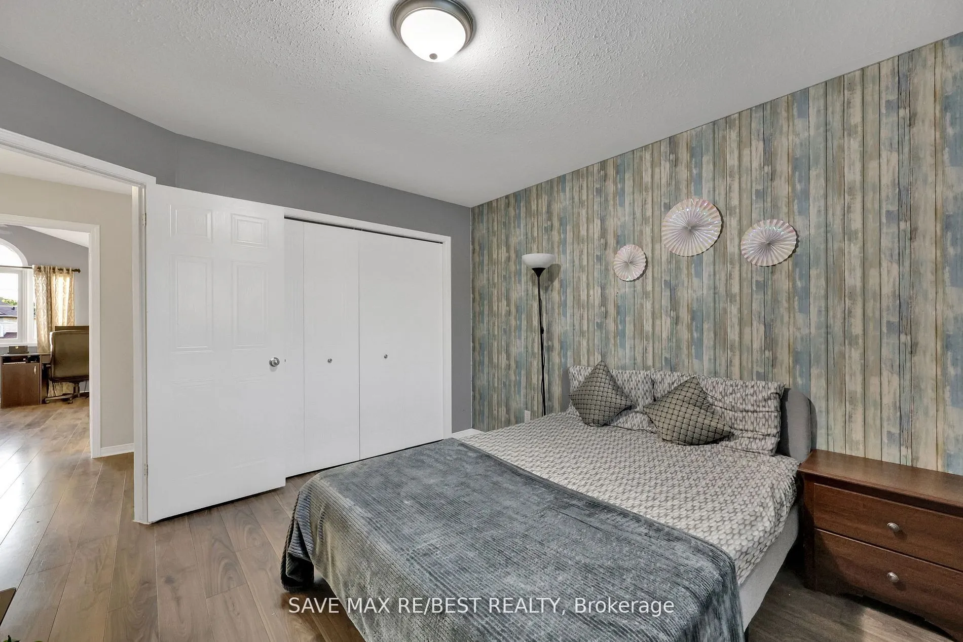1143 BLACKMAPLE Drive