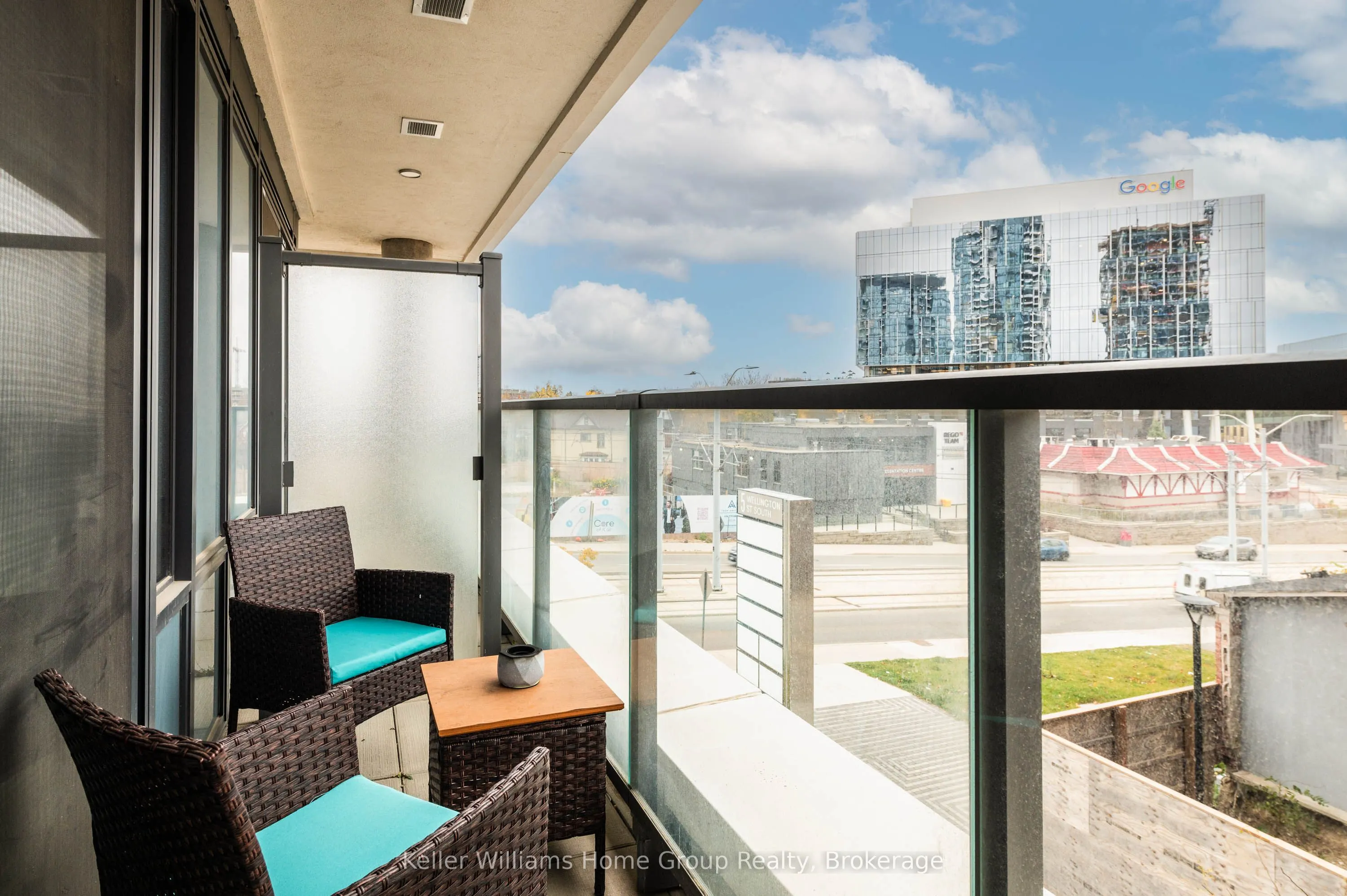 5 Wellington Street S, #208